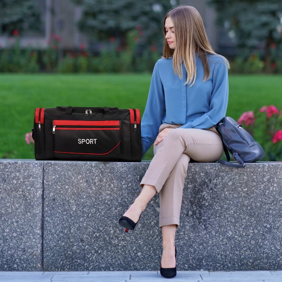 TORBA PODRÓŻNA DUŻA 20L SPORTOWA TRENINGOWA BAGAŻ Kolor dodatkowy czerwony