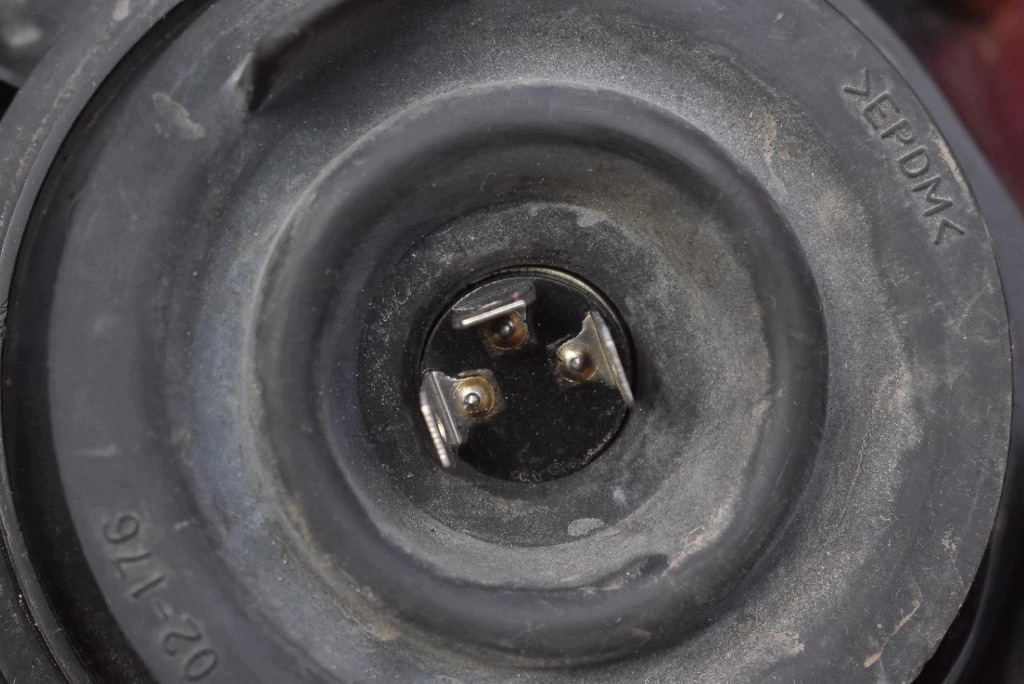 REFLEKTOR left light front EU TOYOTA RAV4 2 II 00-03
