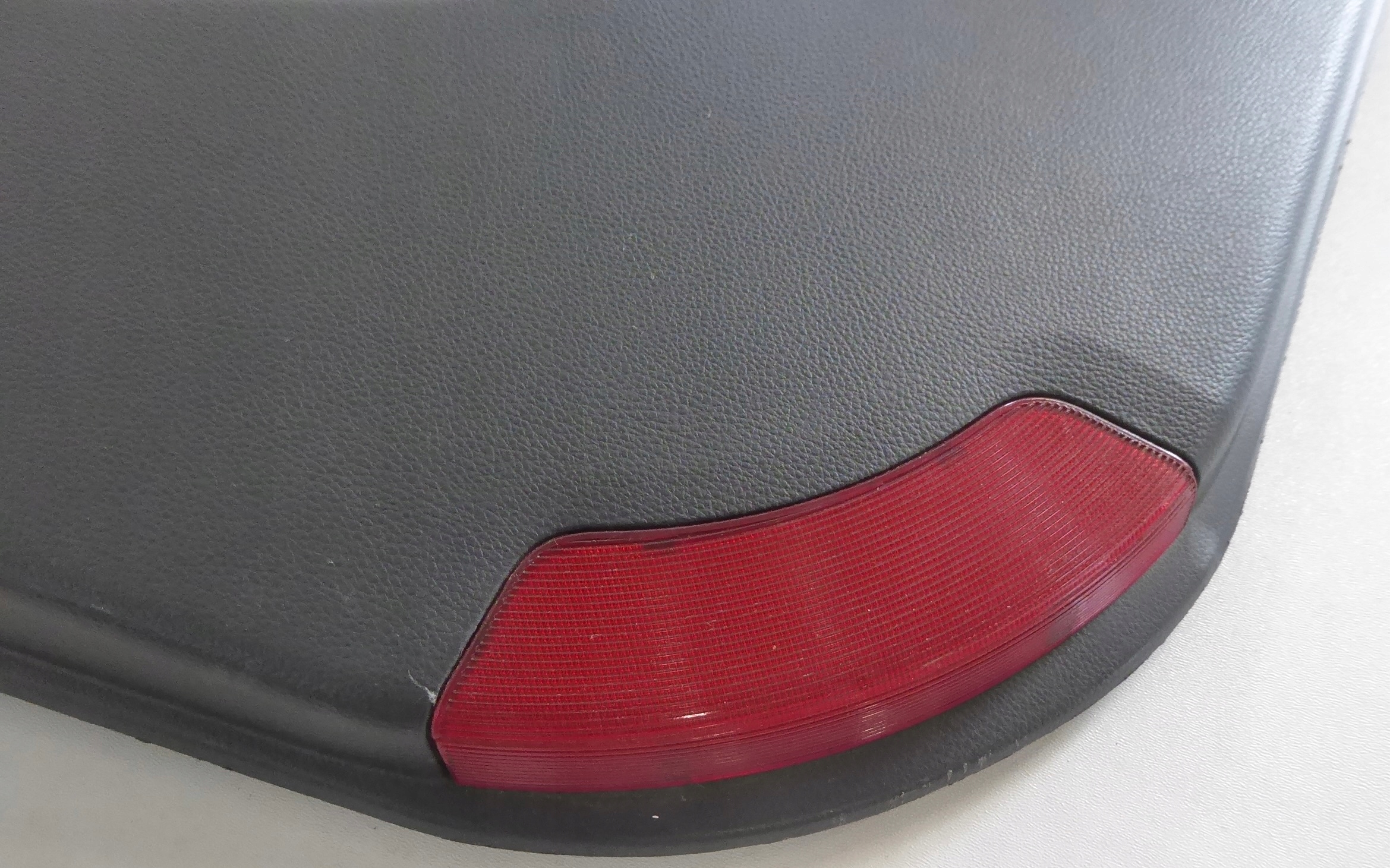 upholstery side door leather left front OPEL ANTARA