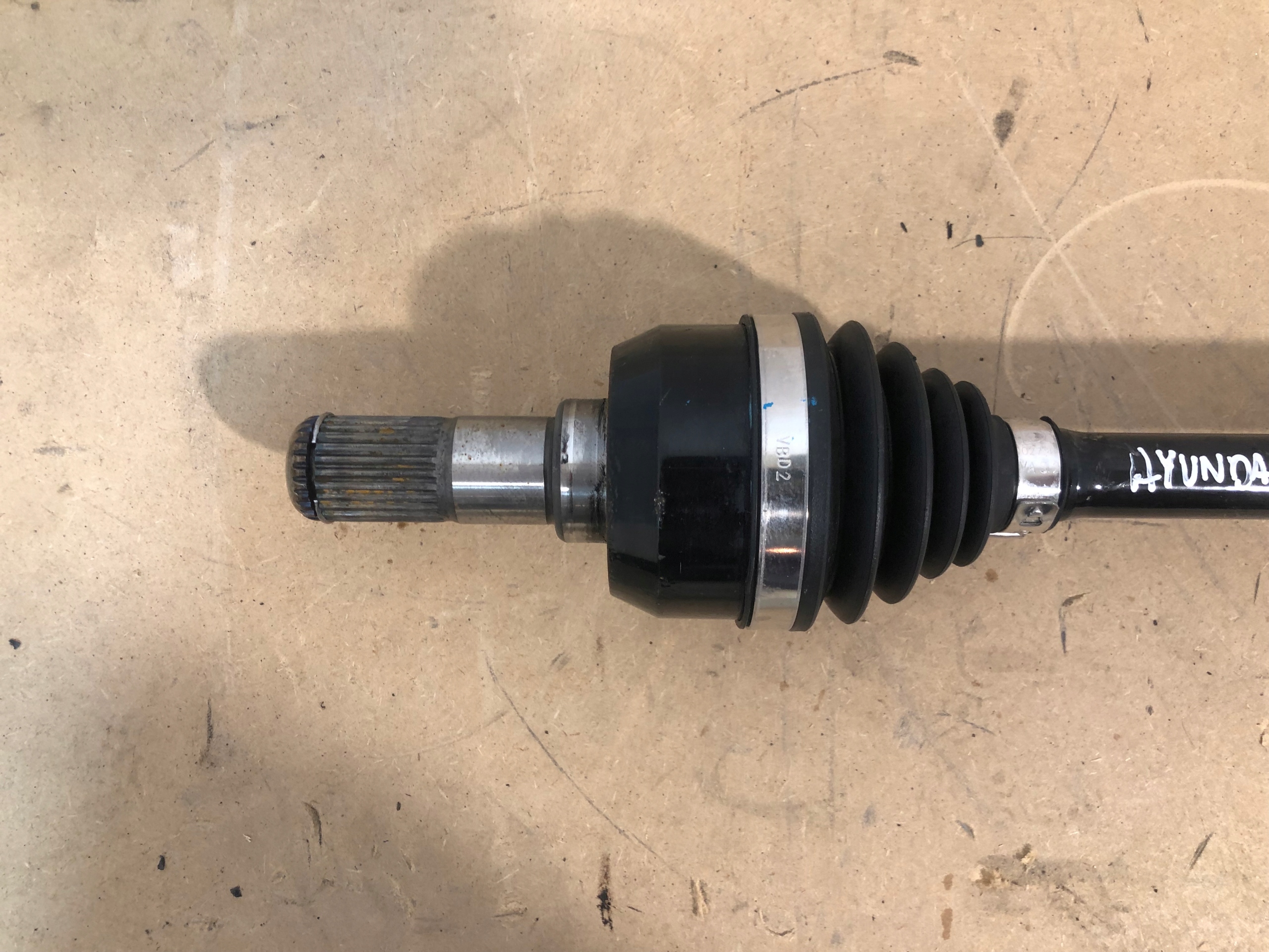 HYUNDAI SANTA FE IV semi-axis right rear 2.2 D 2021