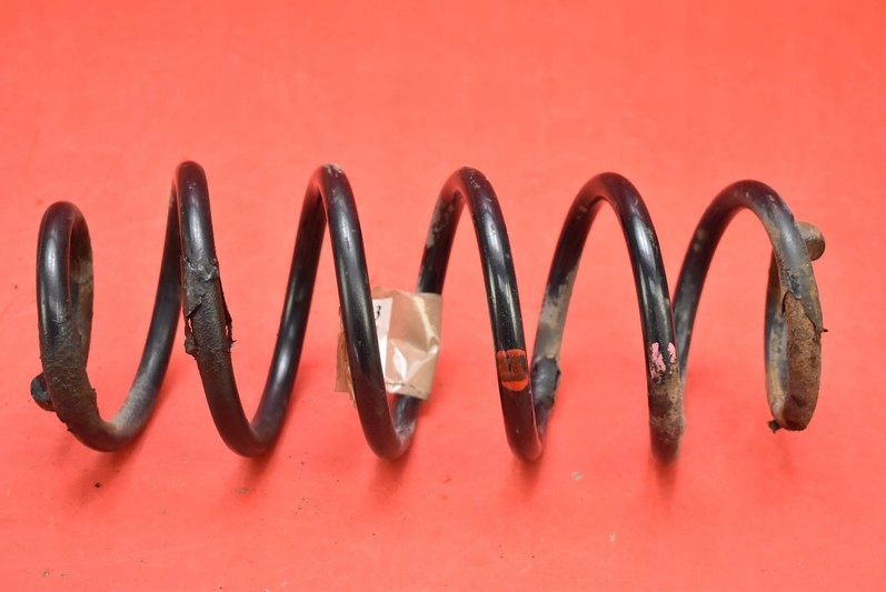 spring rear part rear TOYOTA VERSO 2.0 D-4D 128 KM 09-13