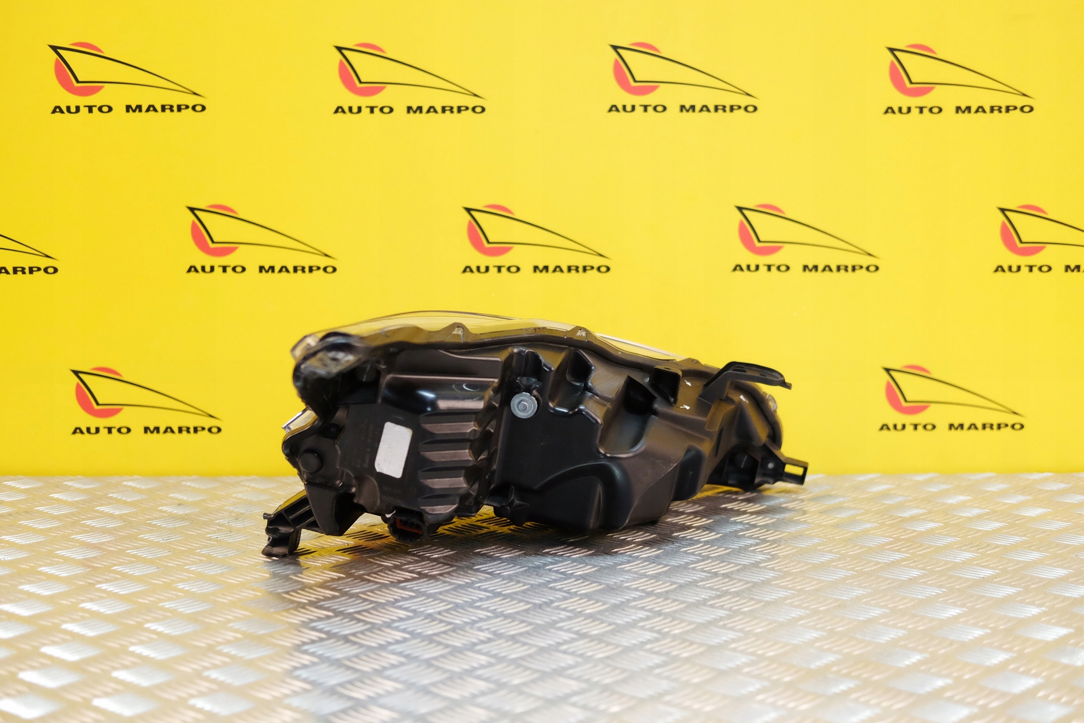 NISSAN ALTIMA L34 2018- REFLEKTOR LAMPA LED L USA Producent części Nissan OE