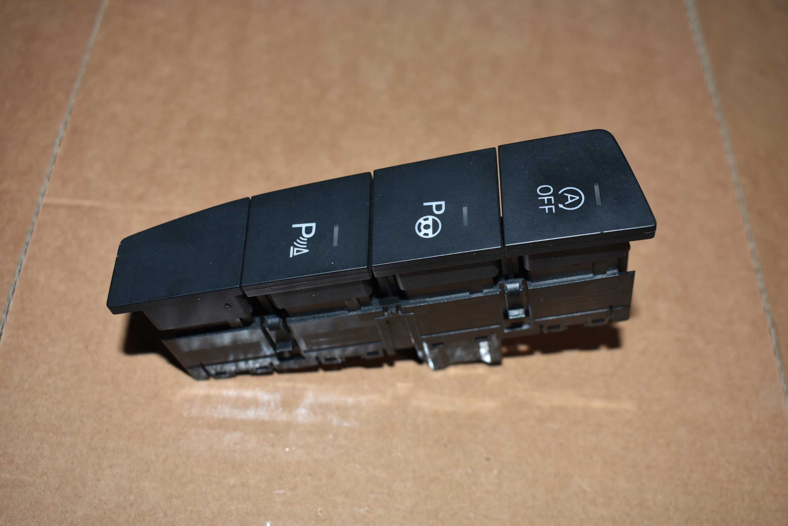 IDEALNY BLOK WLACZNKOW VW TOUAREG III 1