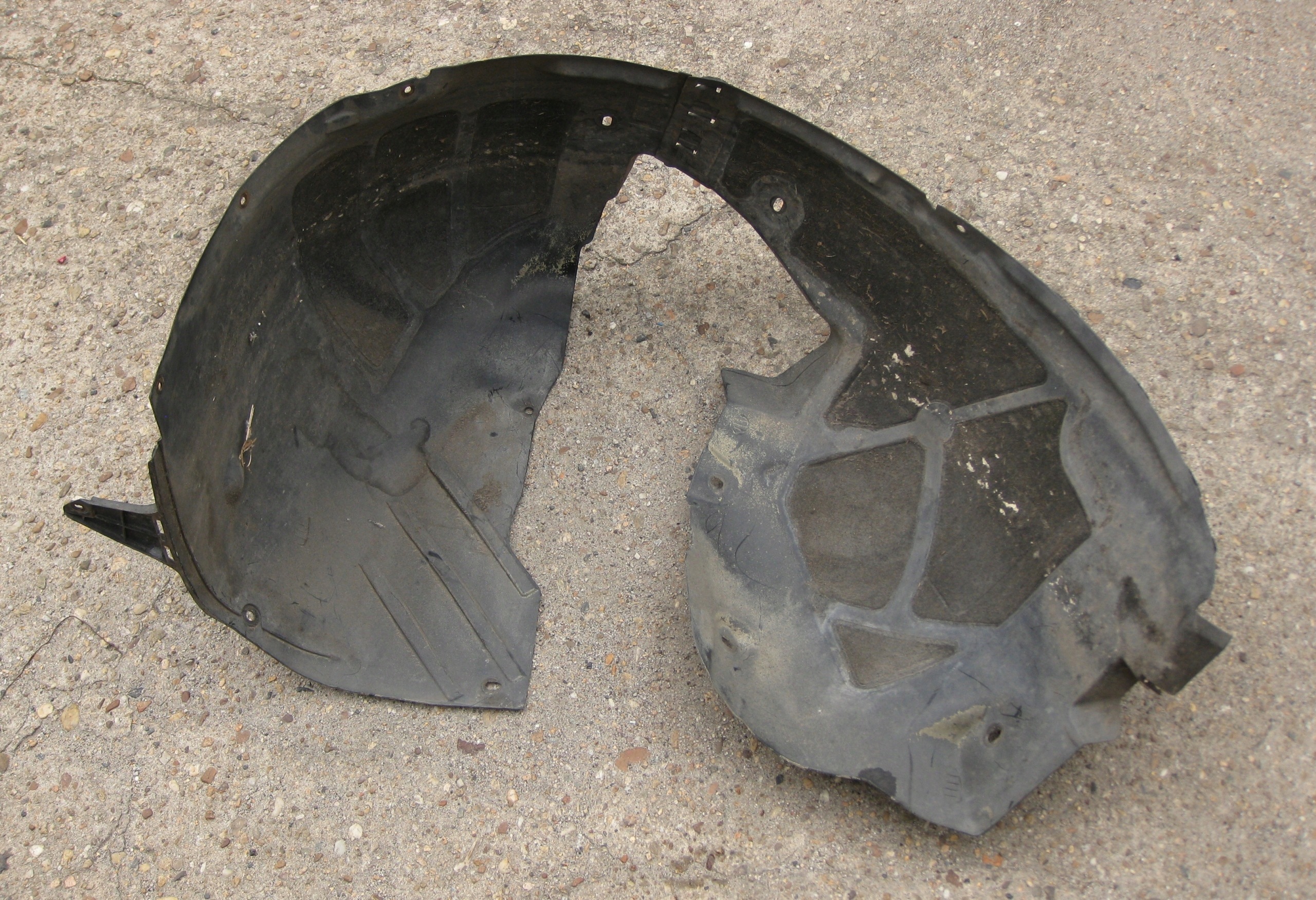 OPEL INSIGNIA A mudguard left front 324461698