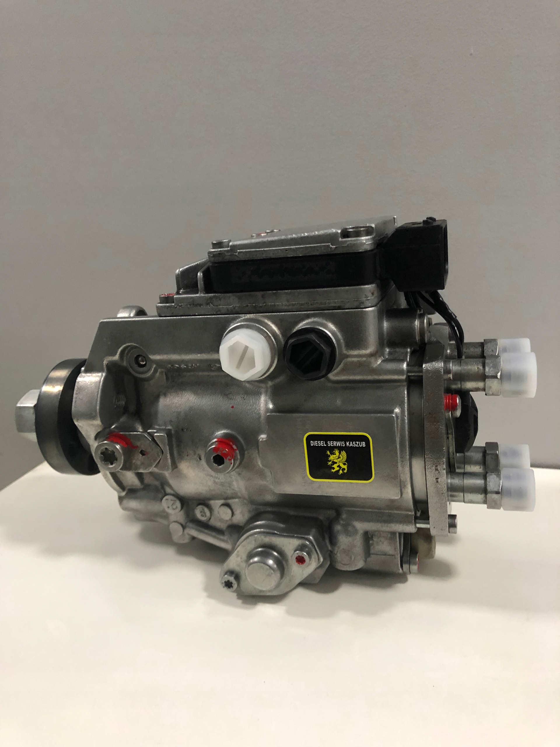 POMPA WTRYSKOWA OPEL 0470504015 03 04 011