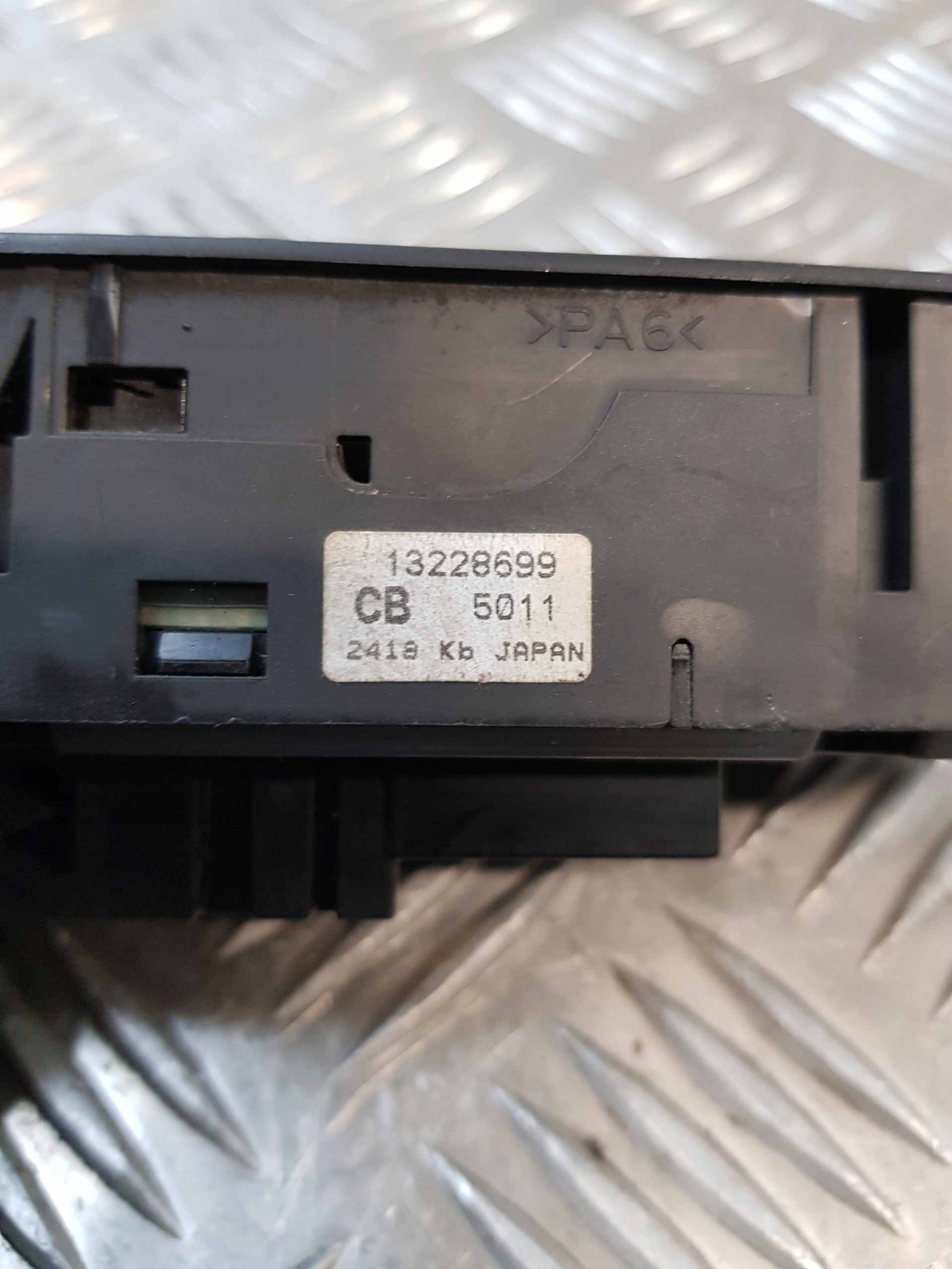 PANEL window control switch of mirrors 13228699 OPEL ASTRA H 04R- EU