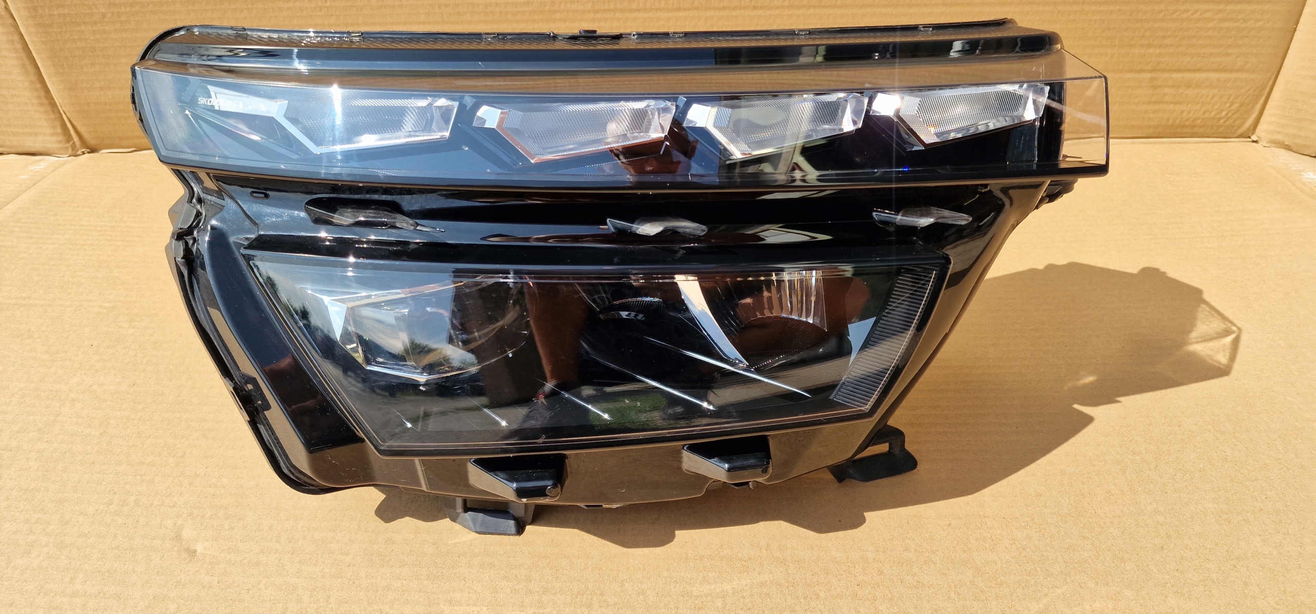 Skoda Kamiq light right full led crystal lighting
