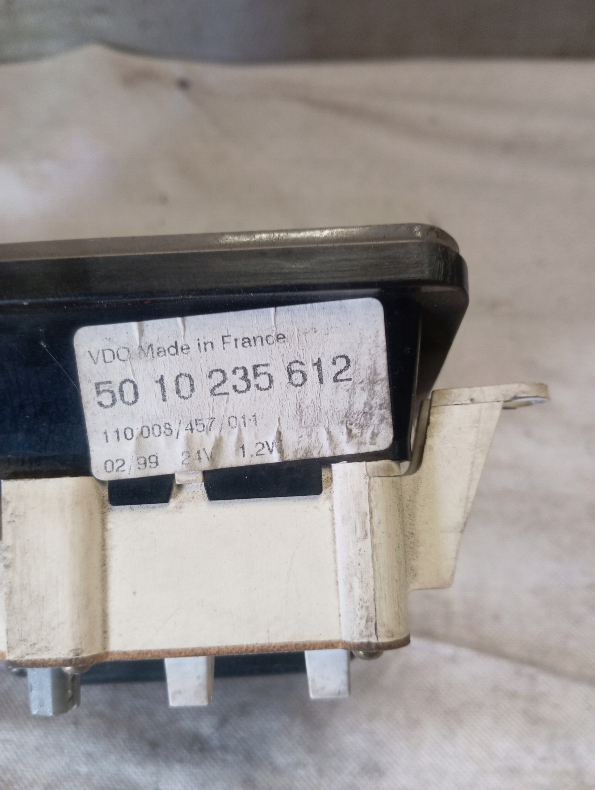 dials dials RENAULT 5010235612