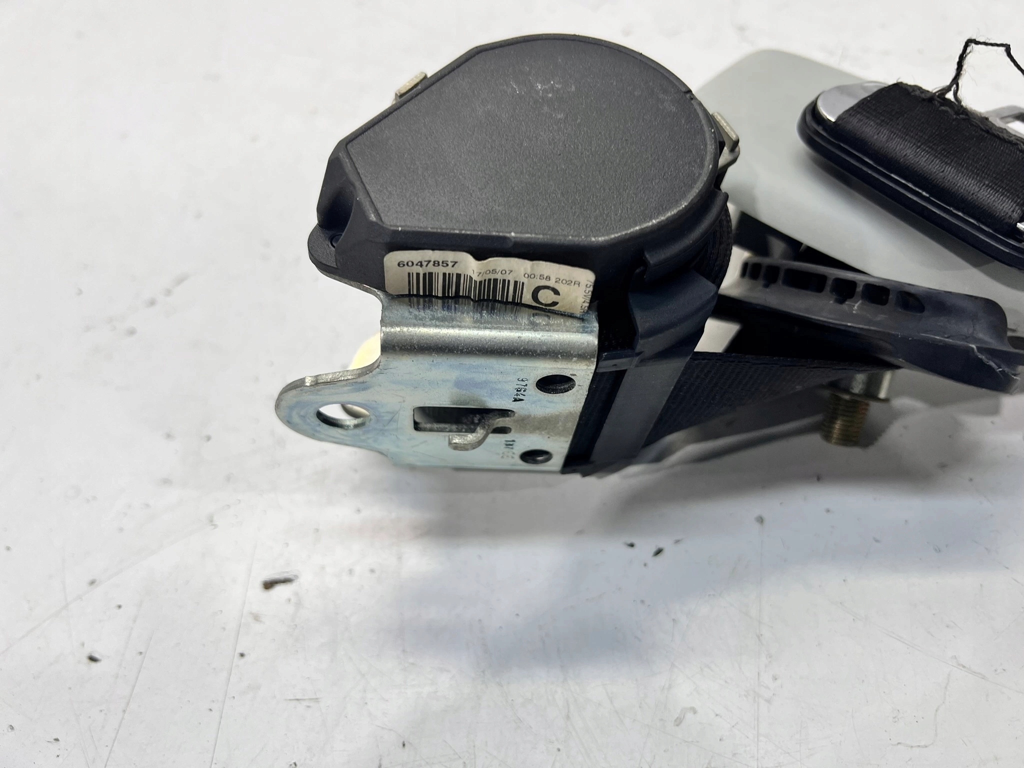 Gurten Sicherheits mitte heck VW SHARAN 7M3867071G