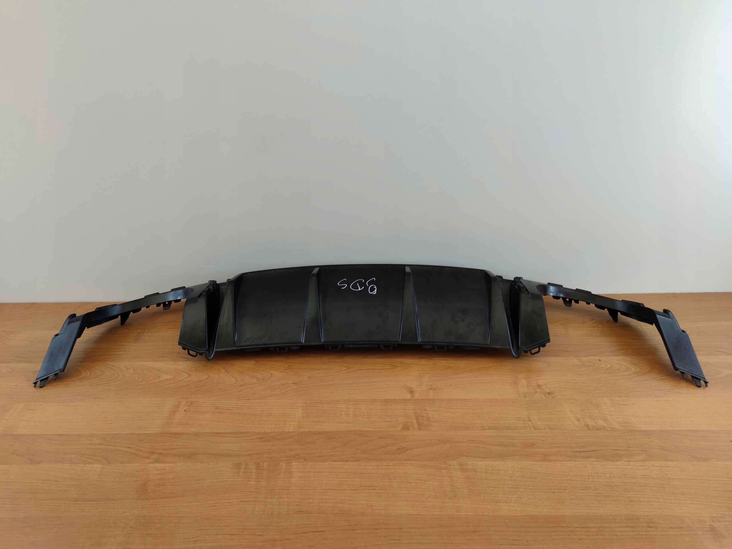 AUDI TT TTRS RS SPOILER nárazníku záď diffúzor 17R