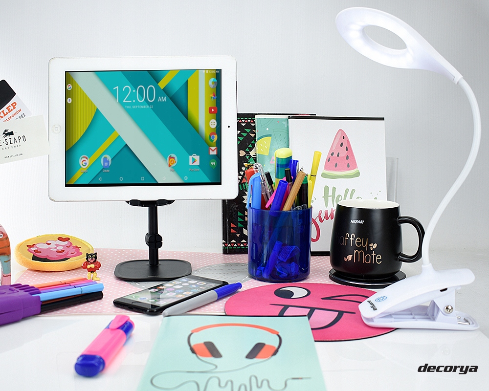 LAMPKA LED Z KLIPSEM DO CZYTANIA NA DOTYK Waga produktu z opakowaniem jednostkowym 0.2 kg