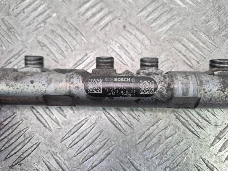BMW 3 E90 E91 320d canalisation carburant 7801656 N47D20A