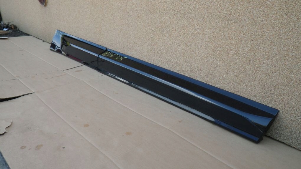 VOLVO XC60 XC 60 2 II 17- moulding door right front rear