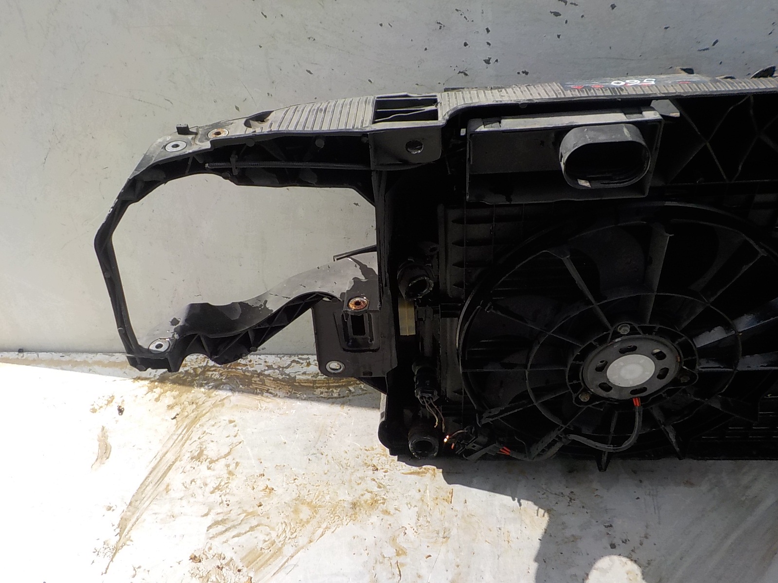 560 SEAT IBIZA IV LIFT 1.4 B 12-17 support panel for radiators sider radiator