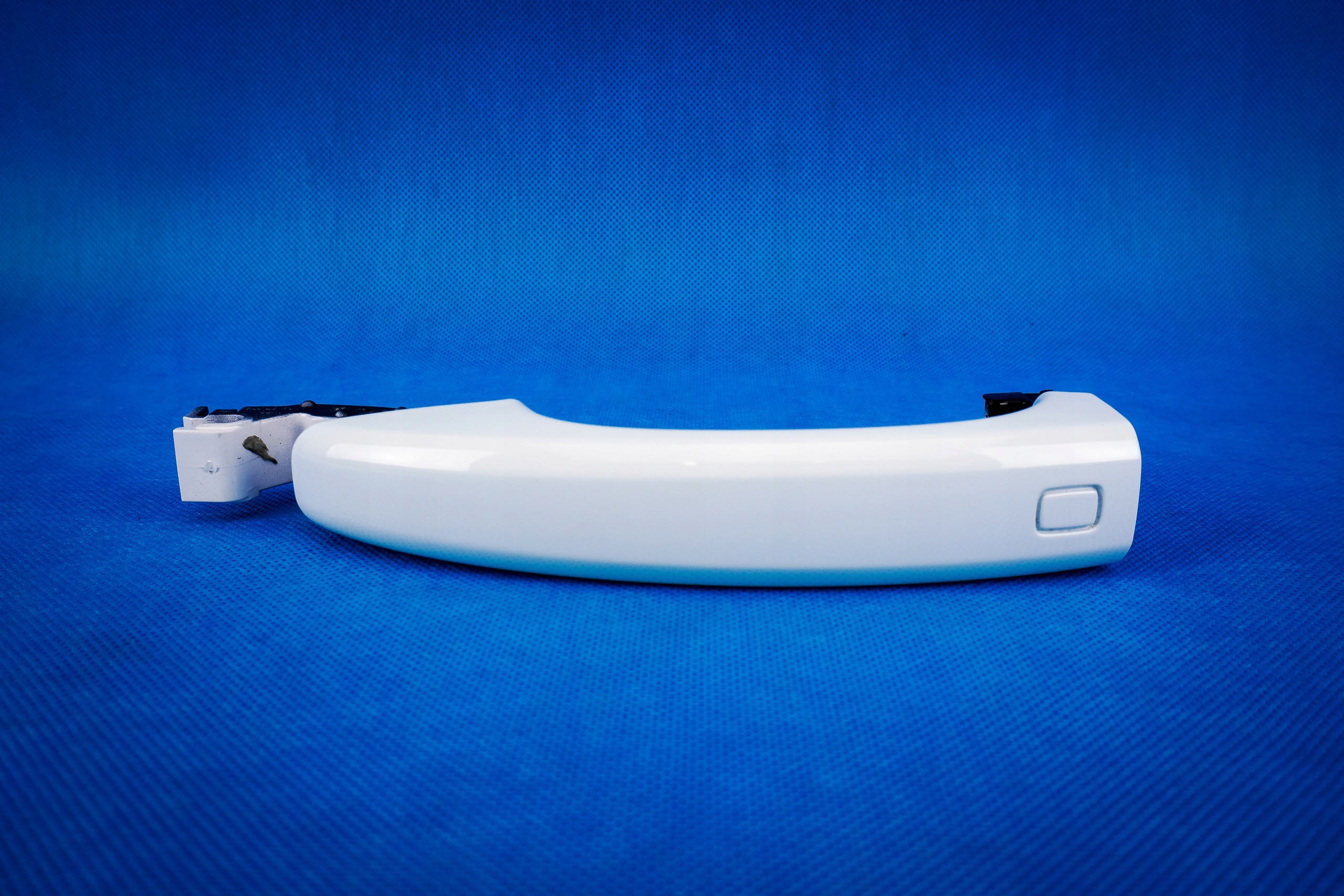 handle exterior front rear part left right Audi A1 A4 8K A5 8T 8T0837205A LY9C