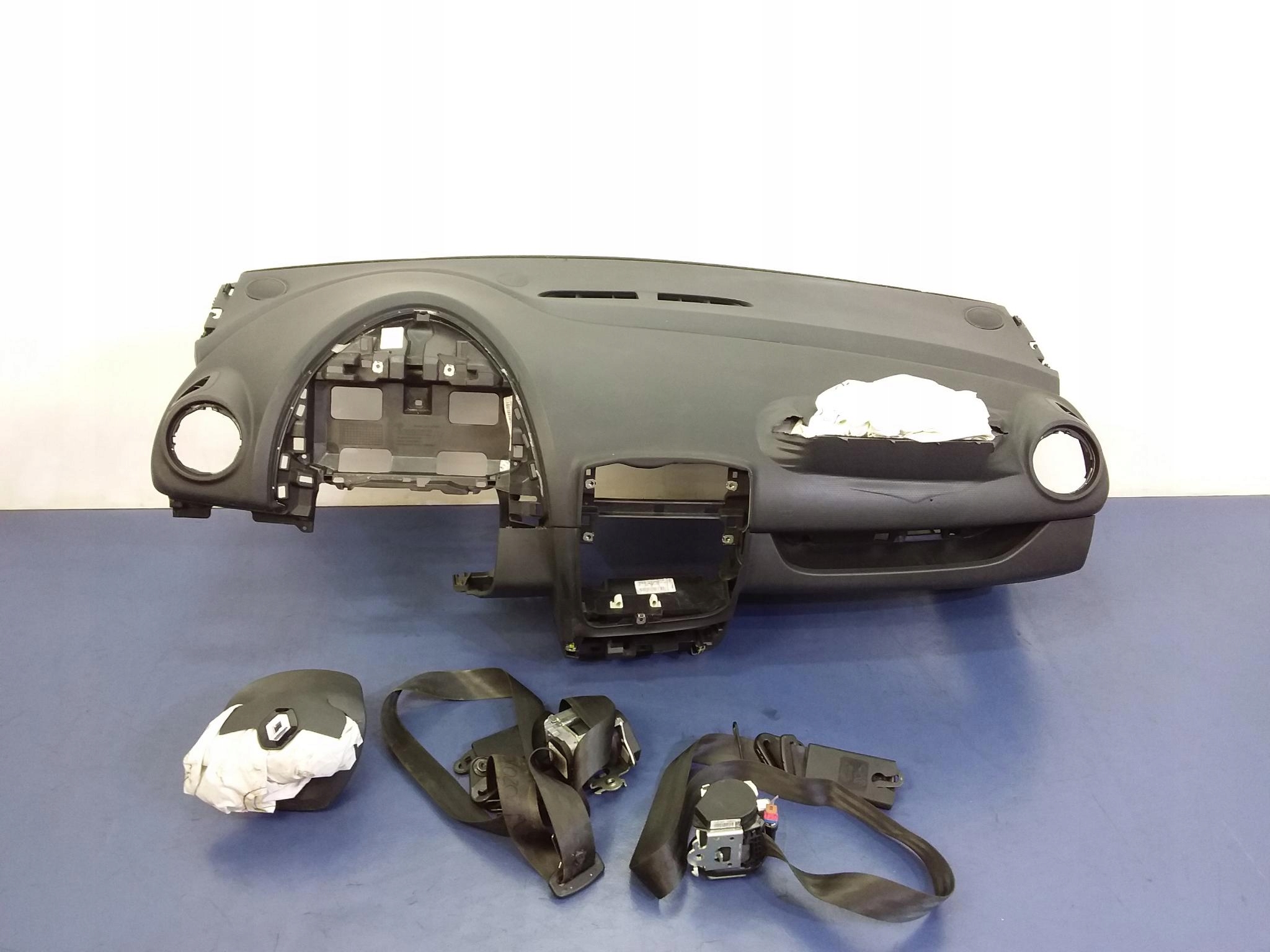 RENAULT CLIO IV ПРИЛАДОВА ПАНЕЛЬ ДЛЯ РЕГЕНЕРАЦІЇ