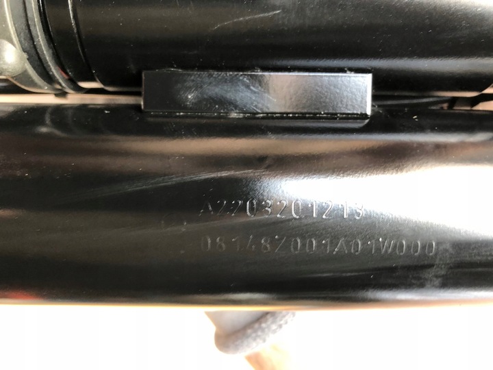 MERCEDES S KLASA W220 AMORTYZATOR PRZÓD ORYGINAŁ Numer katalogowy części a220 320 PRZÓD AMOR