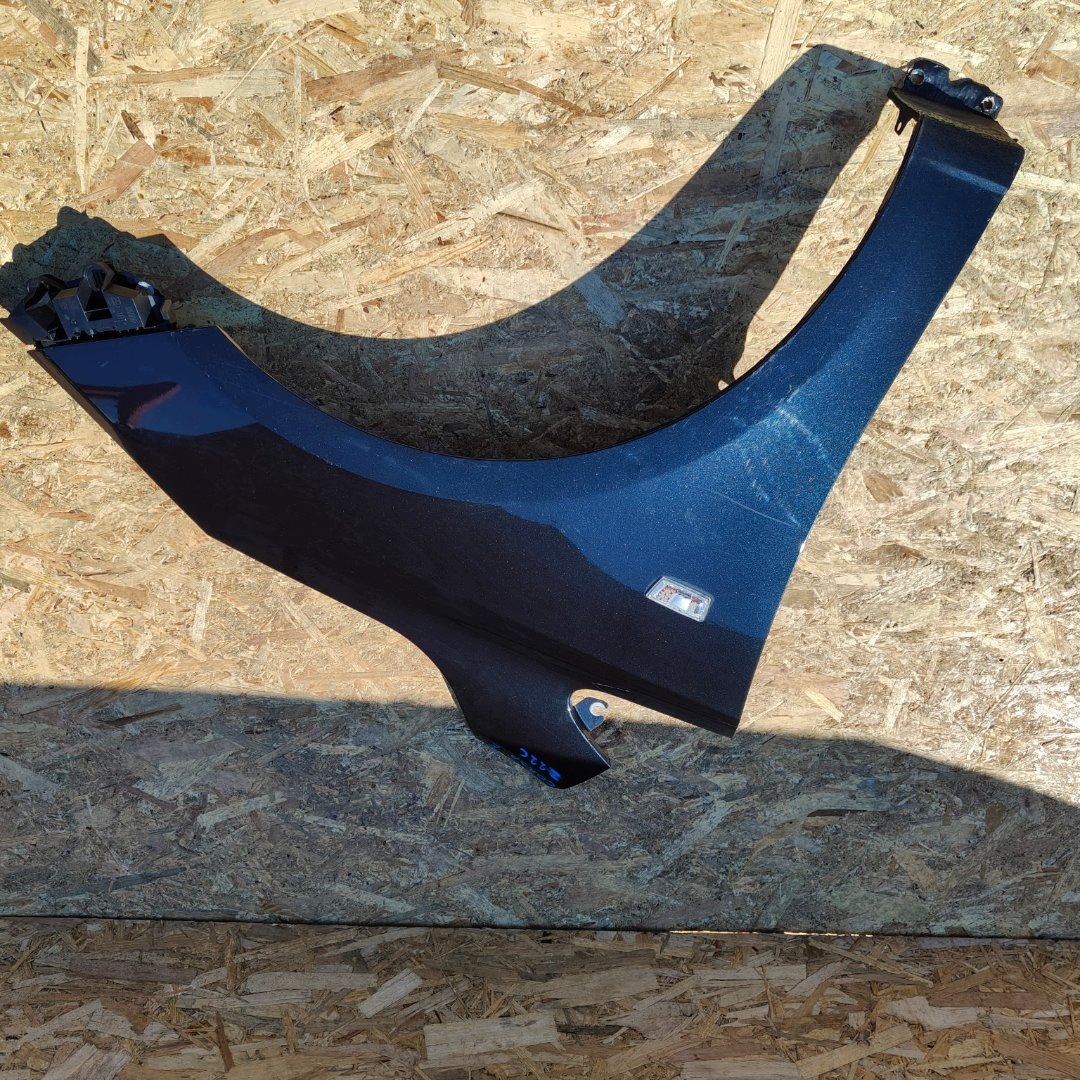 fender front right OPEL CORSA E black Z22C CARBON FLASH UZYWANY