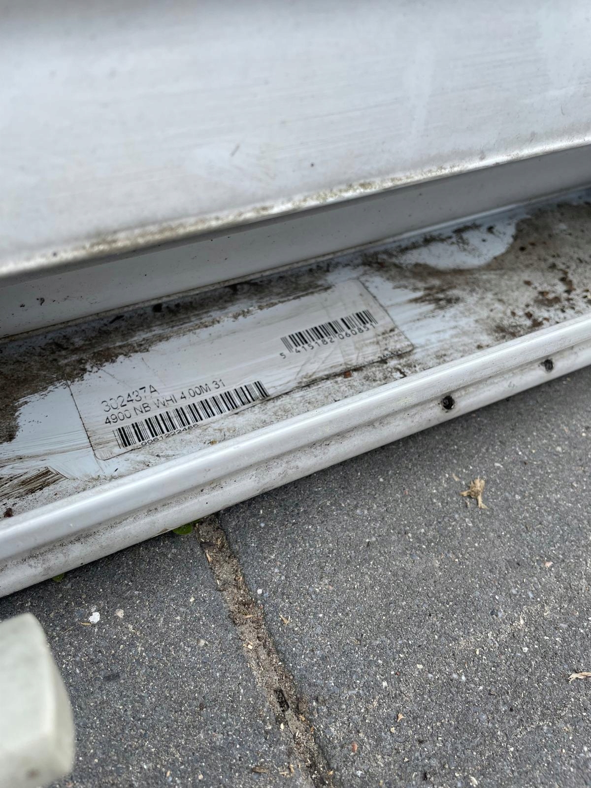 ROLETA MARKIZA THULE OMNISTOR 4900