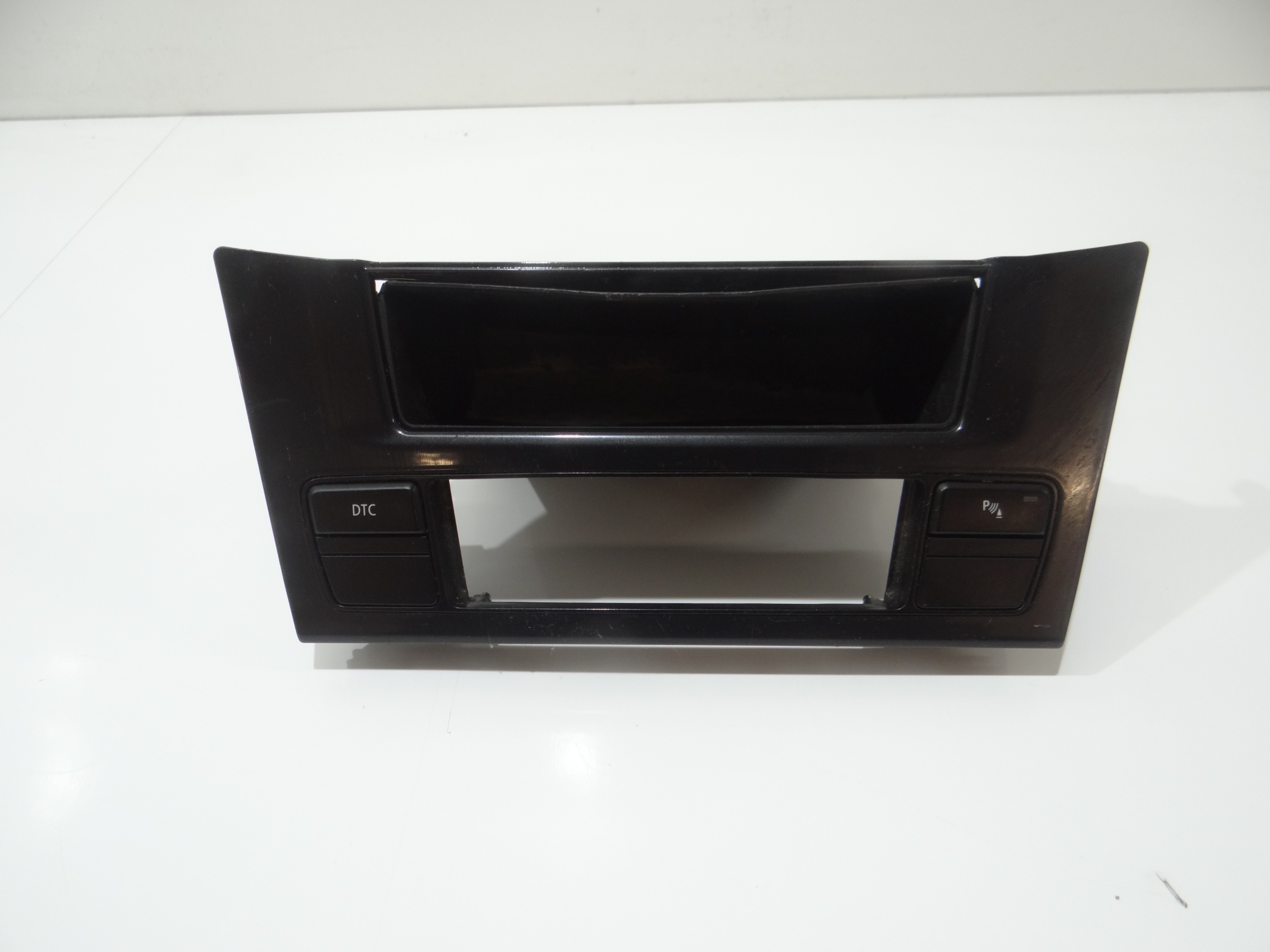 frame passenger compartment of the dashboard consoles BMW E60 E61 9139391 (16588894)