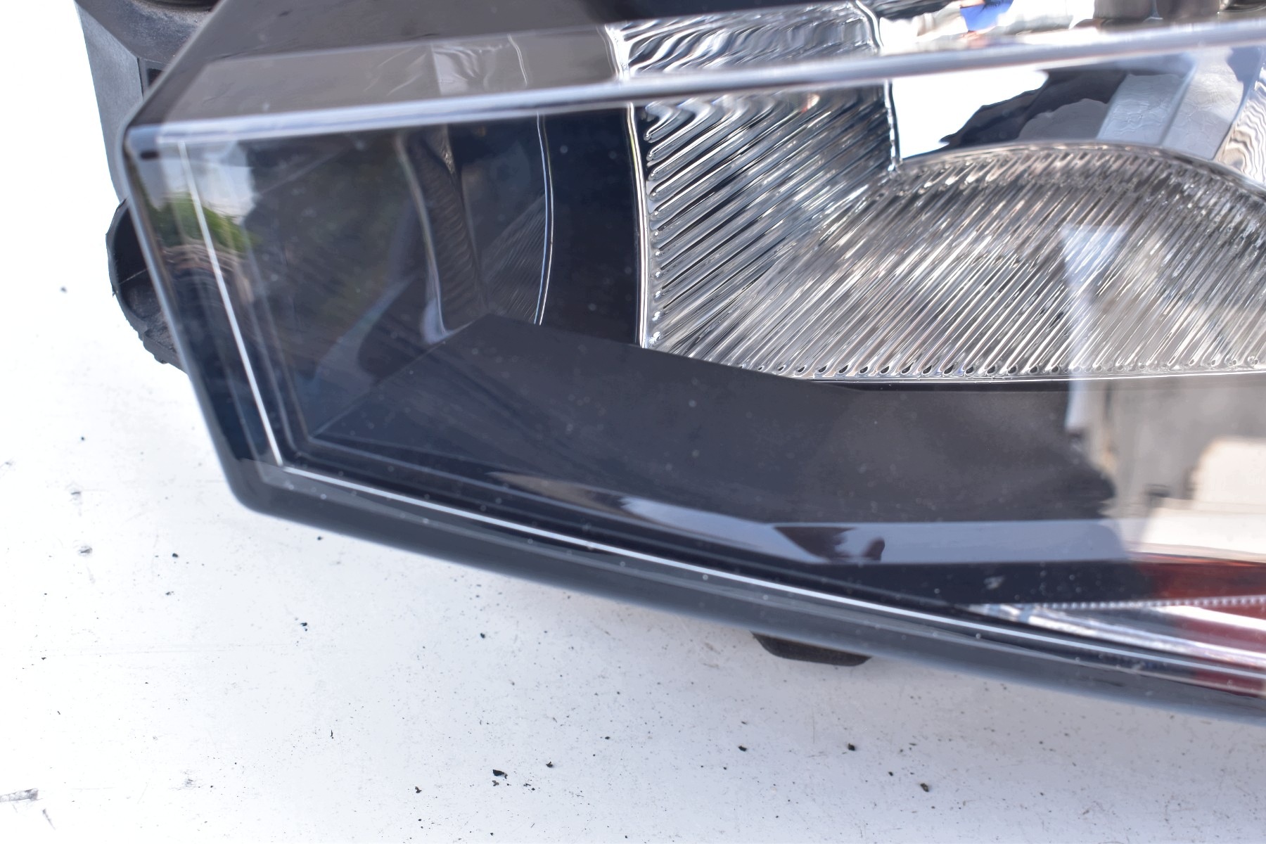 light left front LED SKODA SCALA 2019-2024R 657941019 UK