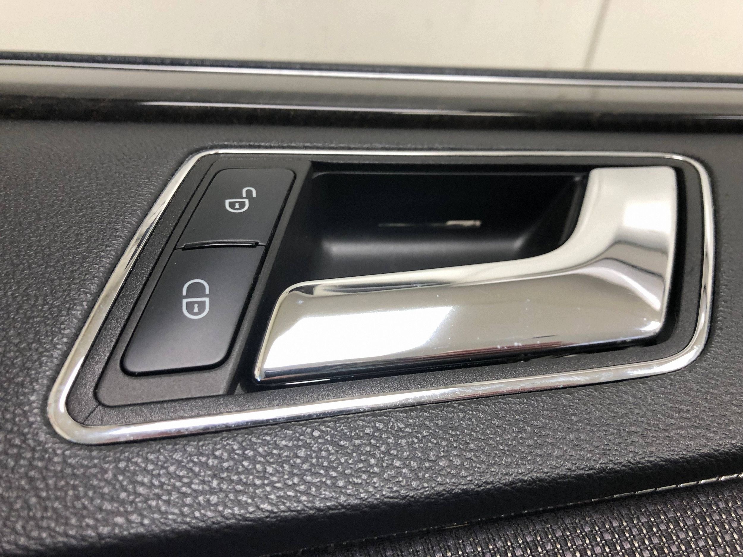 side door right front MERCEDES W212 KOMBI