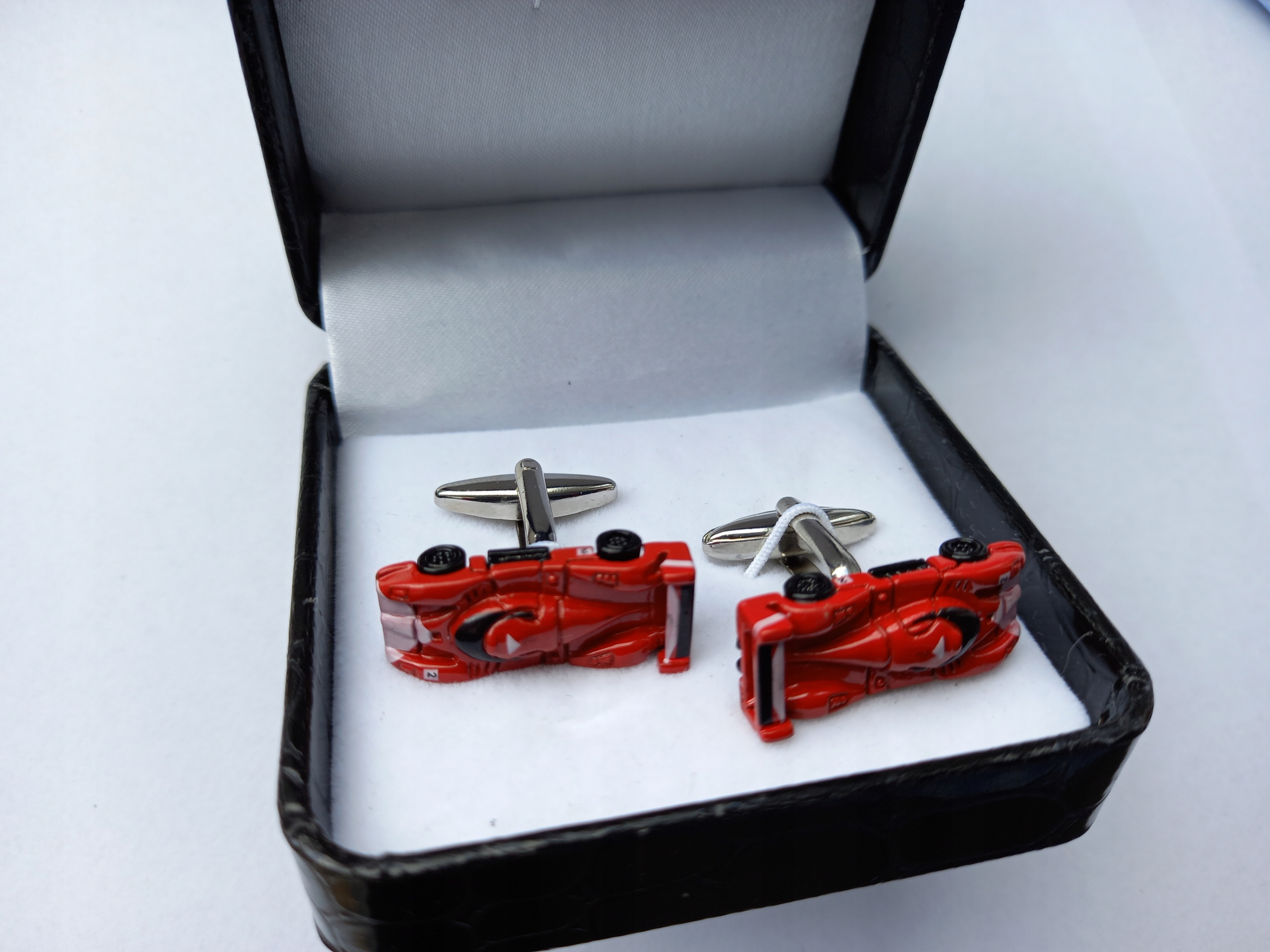 Sponky na košili Autíčko Závodní Formule Formule 1 F1 Italská červená