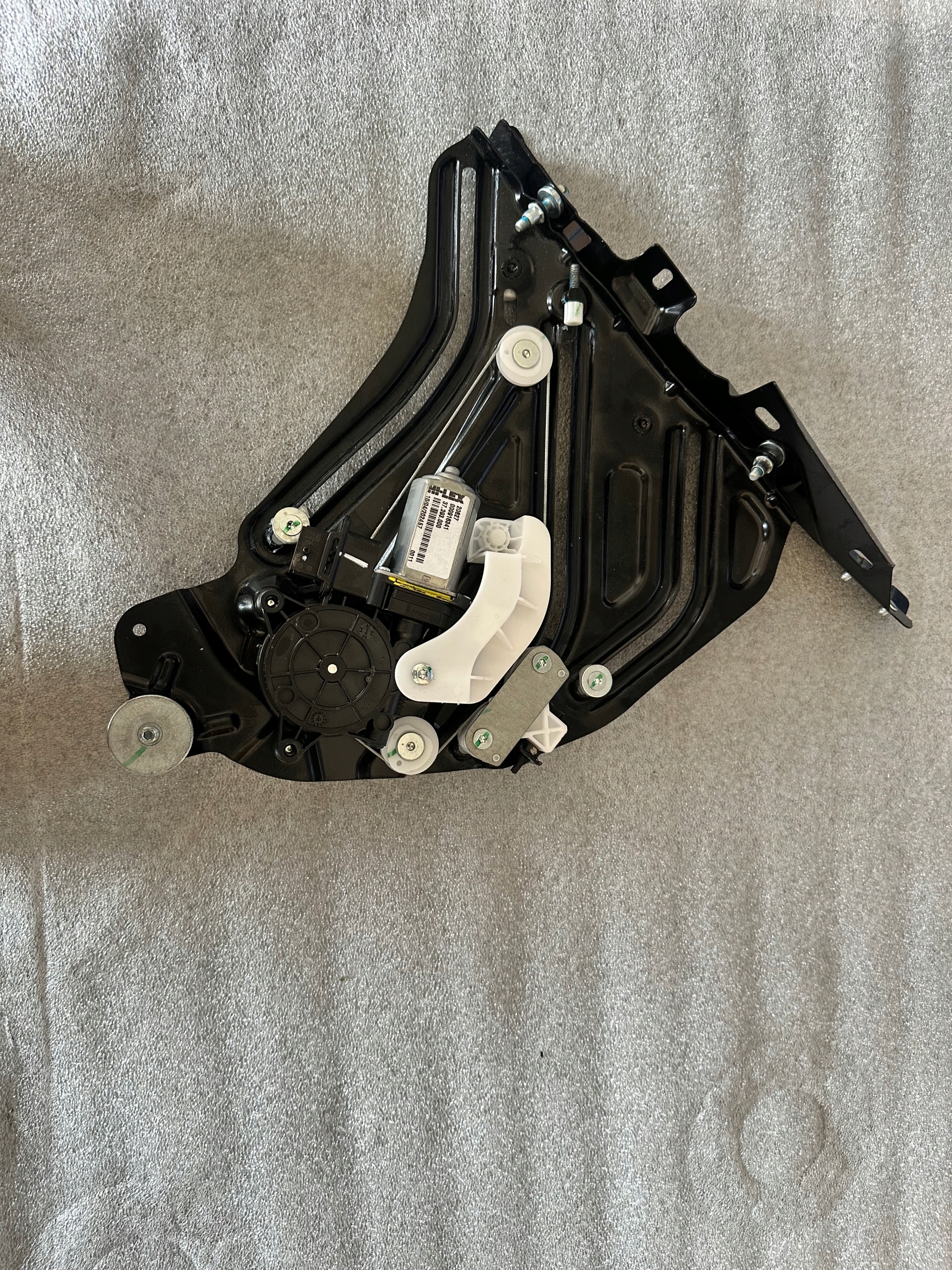 MECHANIZM SZYBY FERRARI 916341...