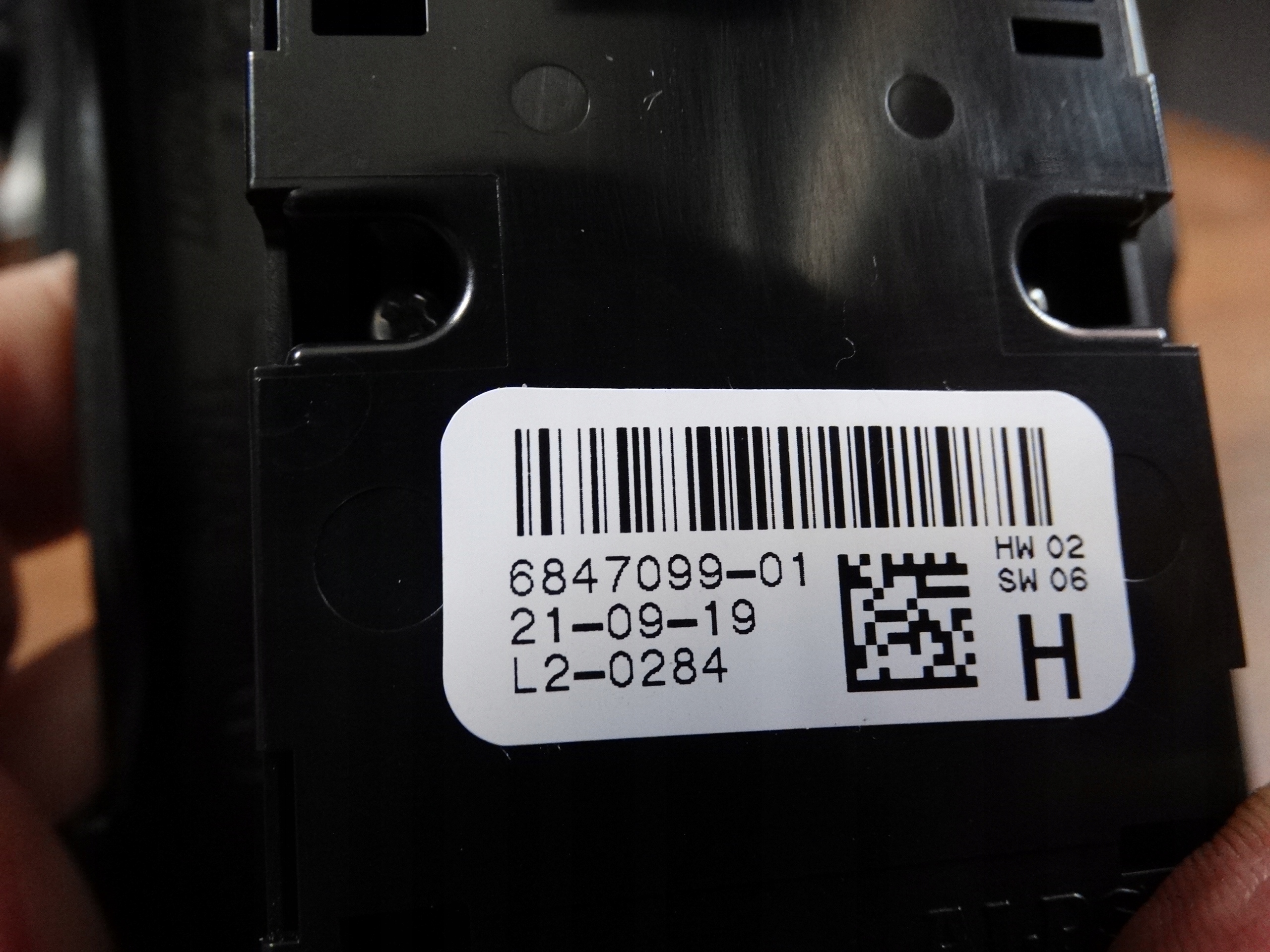 IDEALNY control panel of the window BMW G01 G02 1
