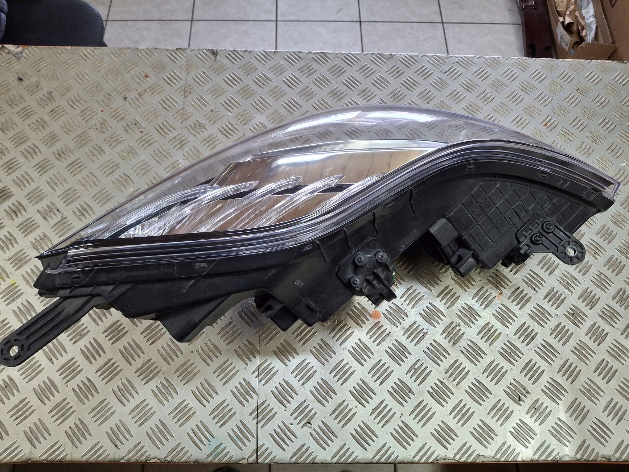 light left front HYUNDAI IX20 IX 20 2010R->