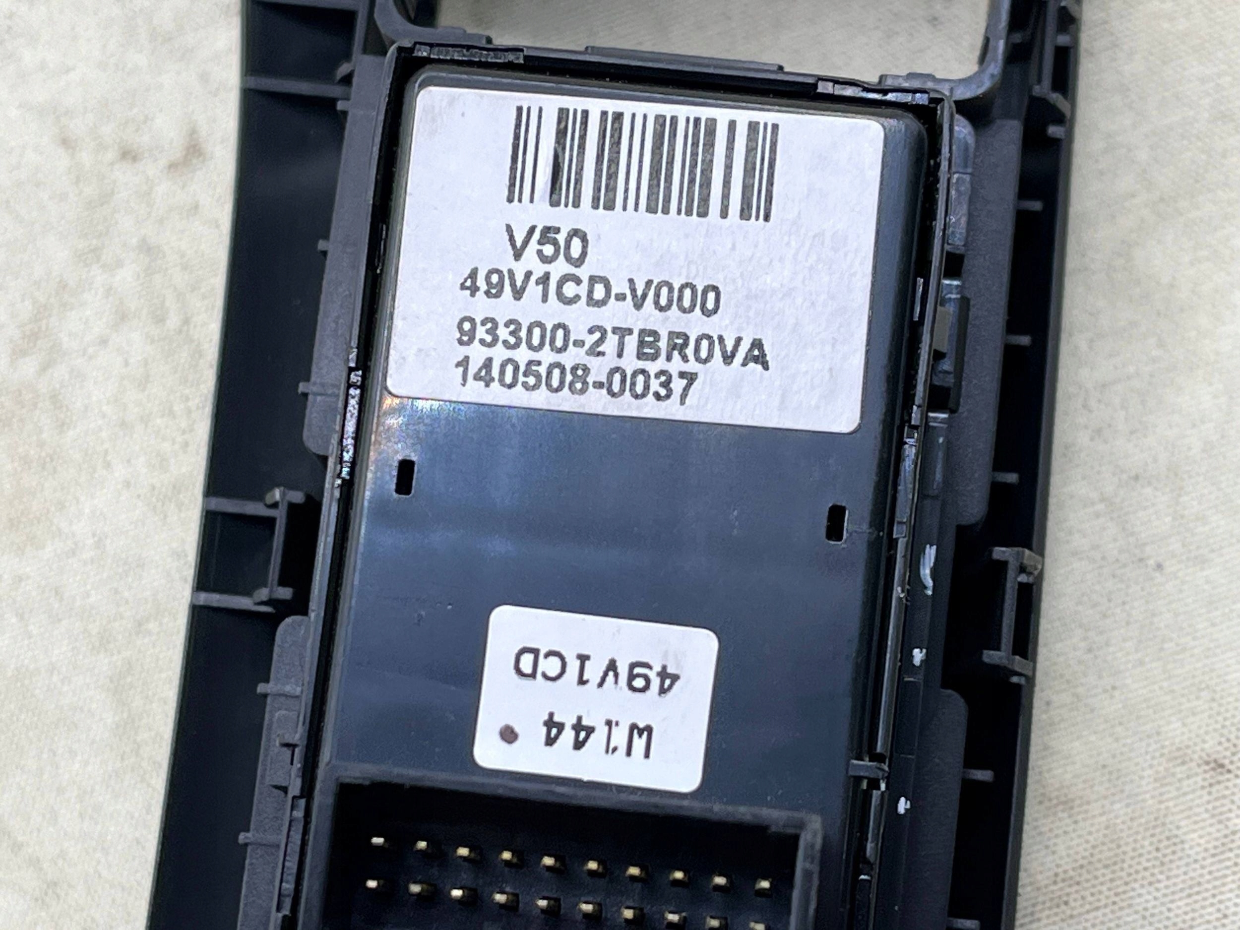 switch KIA OPTIMA 49V1CDV000 17387362 2015 !J