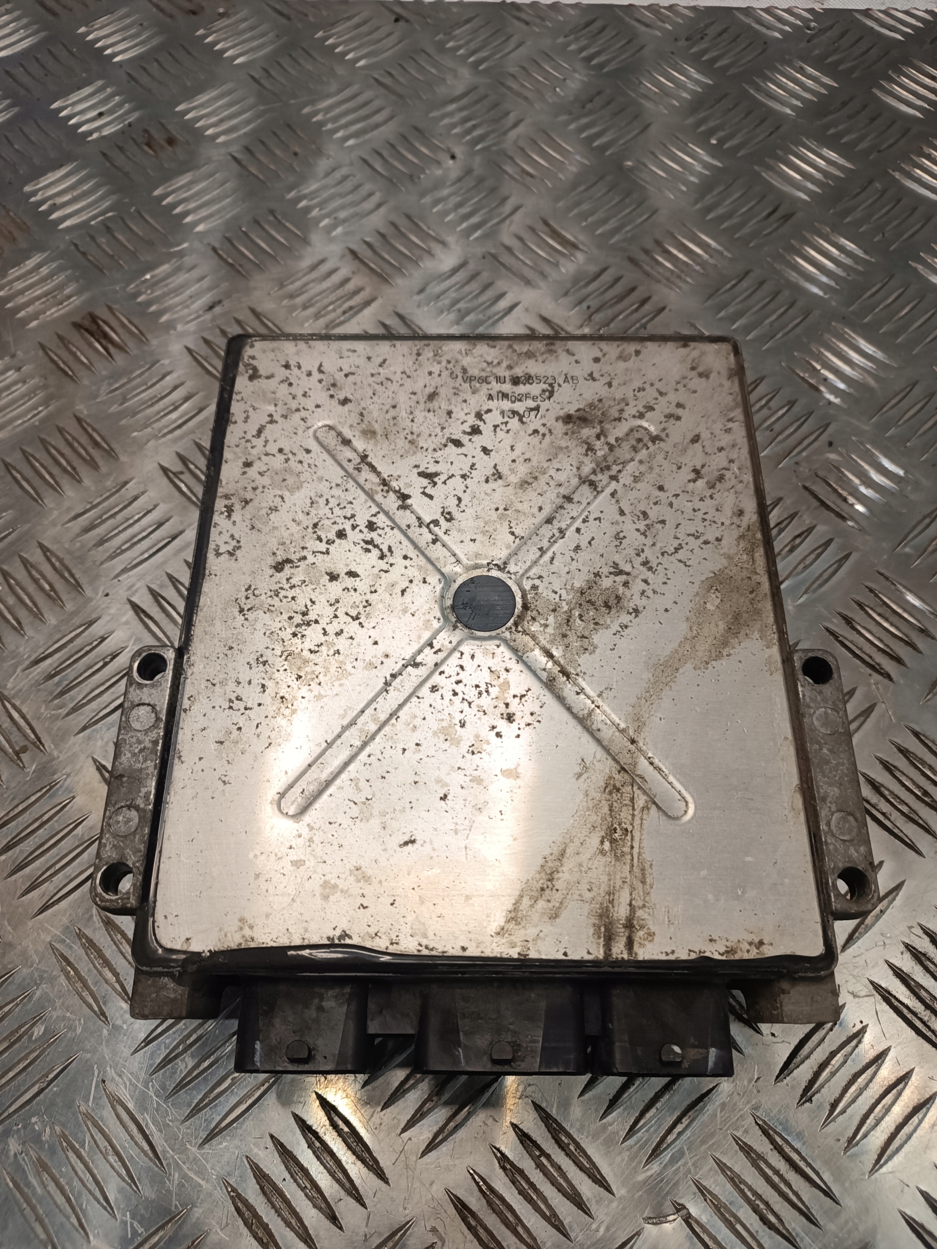 control unit of the engine FORD TRANSIT 2.2D MK6 6C11-12A650-AN