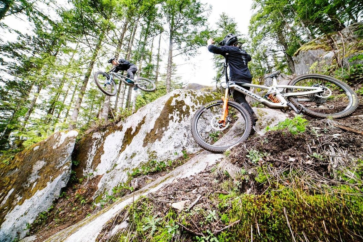 Ochraniacze SIXSIXONE Recon ADVANCE z 470PLN L Rozmiar L