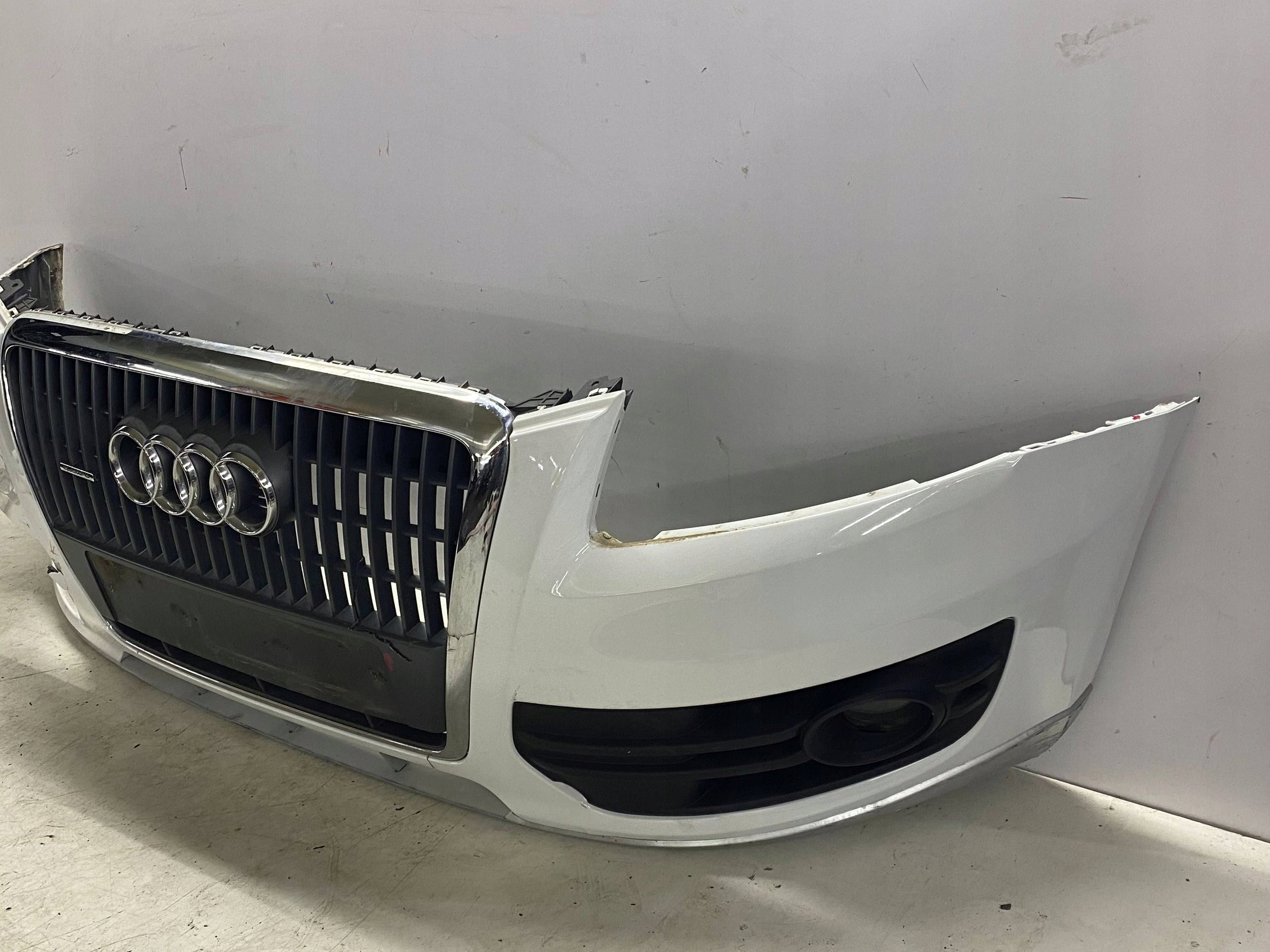 bumper front front AUDI Q5 8R before lift colour LY9C