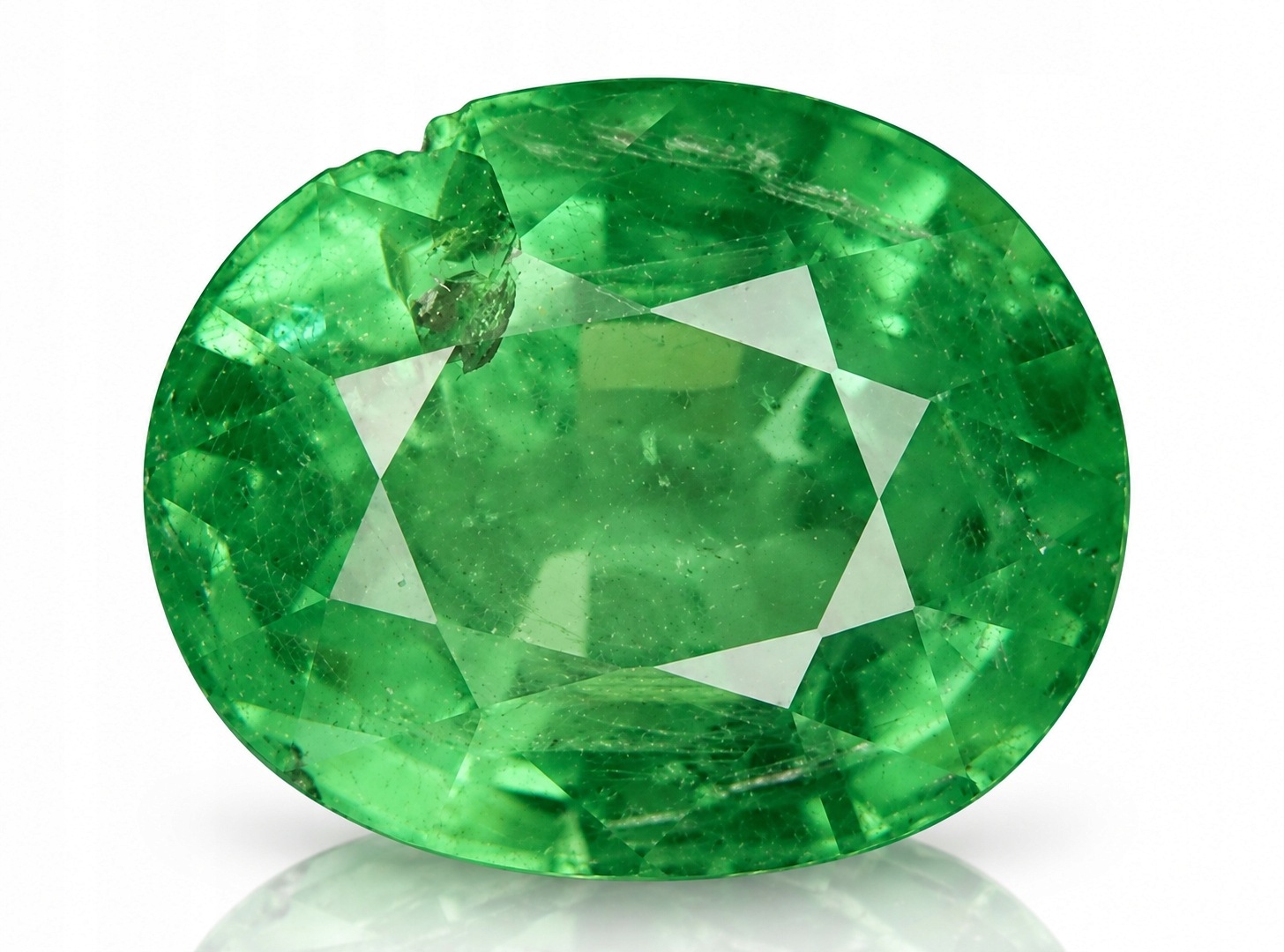 Přírodní granát Tsavorit 0.60 ct Ovál Tanzanie certifikát Wbd