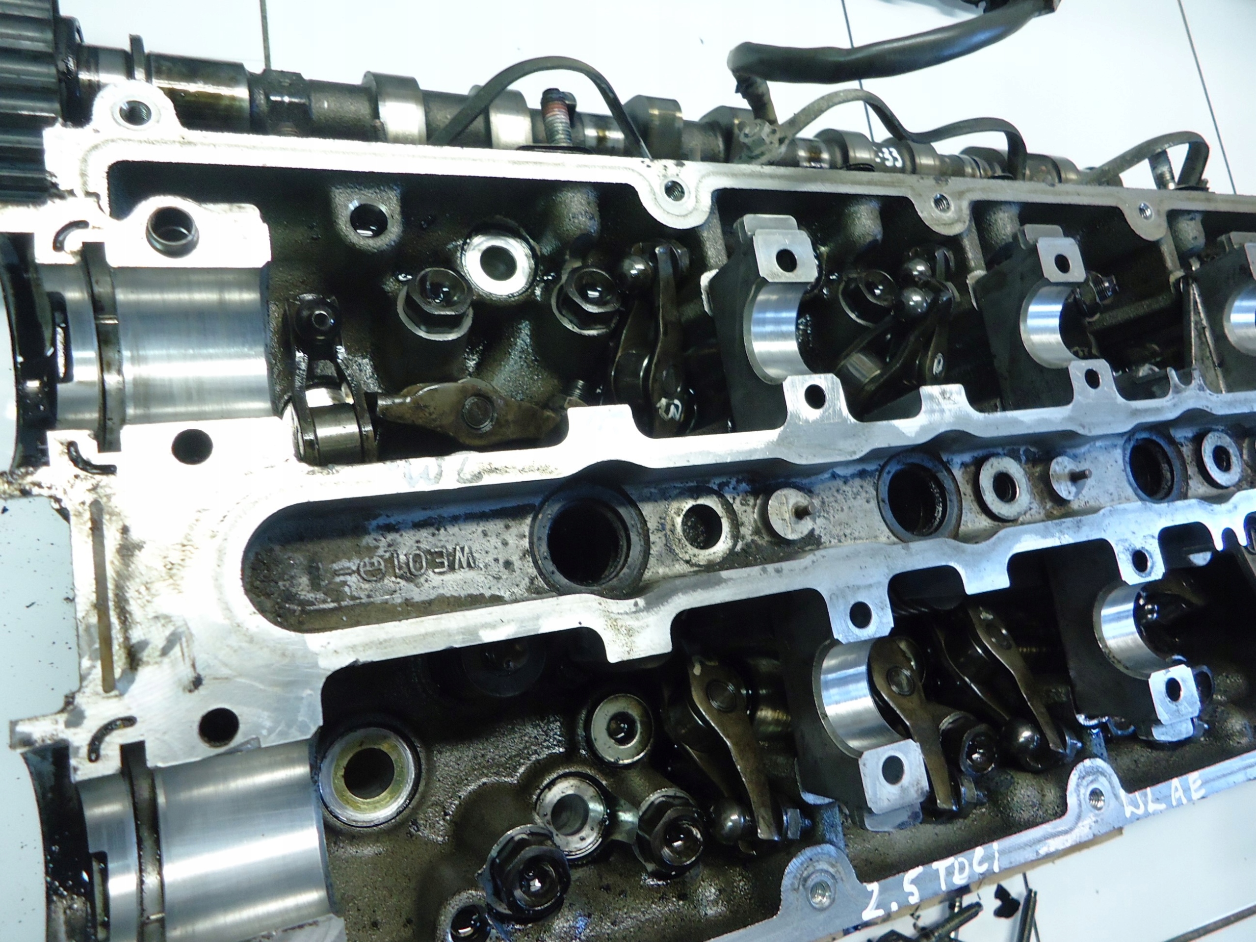FORD RANGER 2.5TDCI WLAE head.