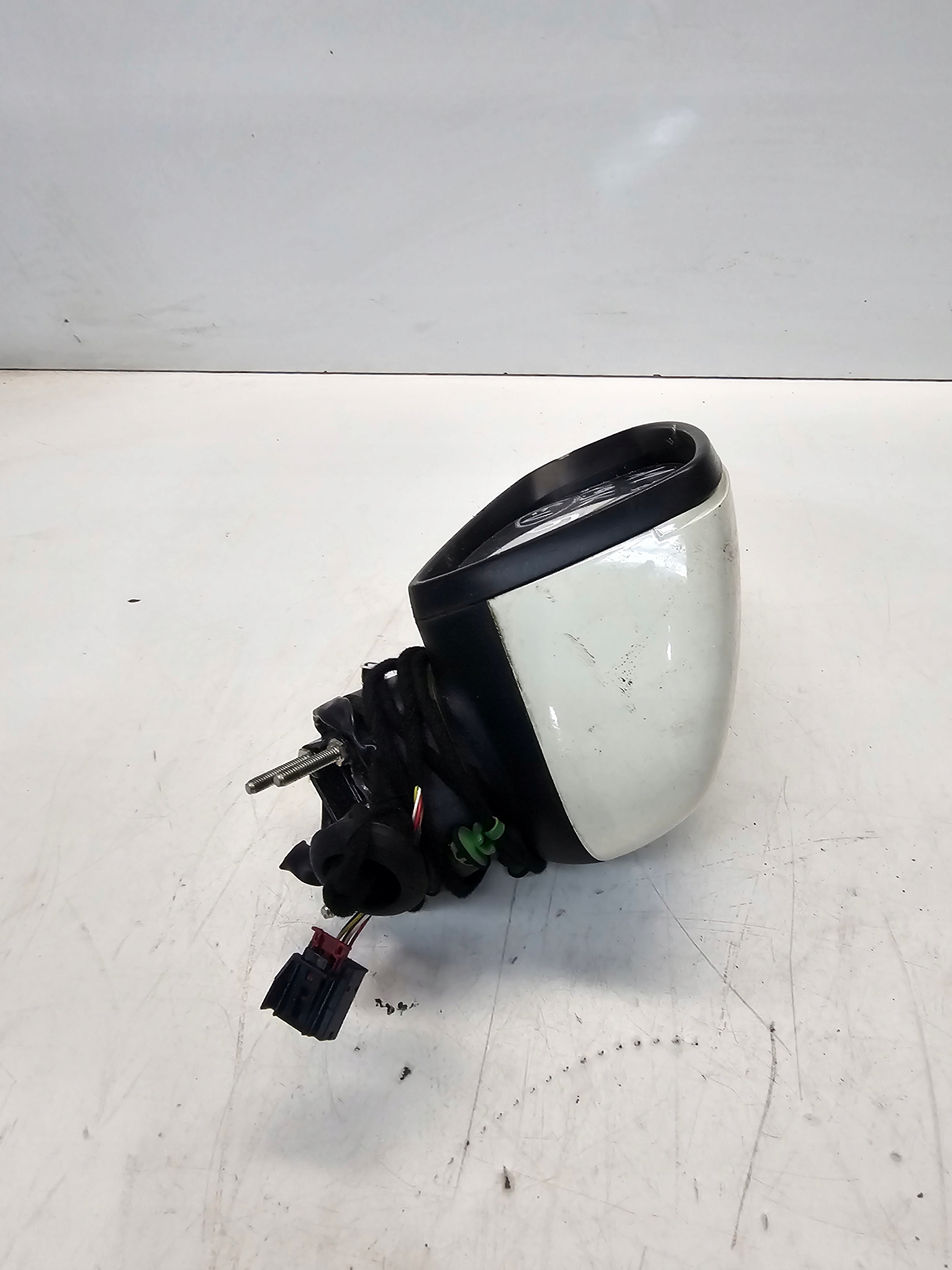 mirror exterior left AUDI A1 8X3 5-PIN EUROPA LY9K