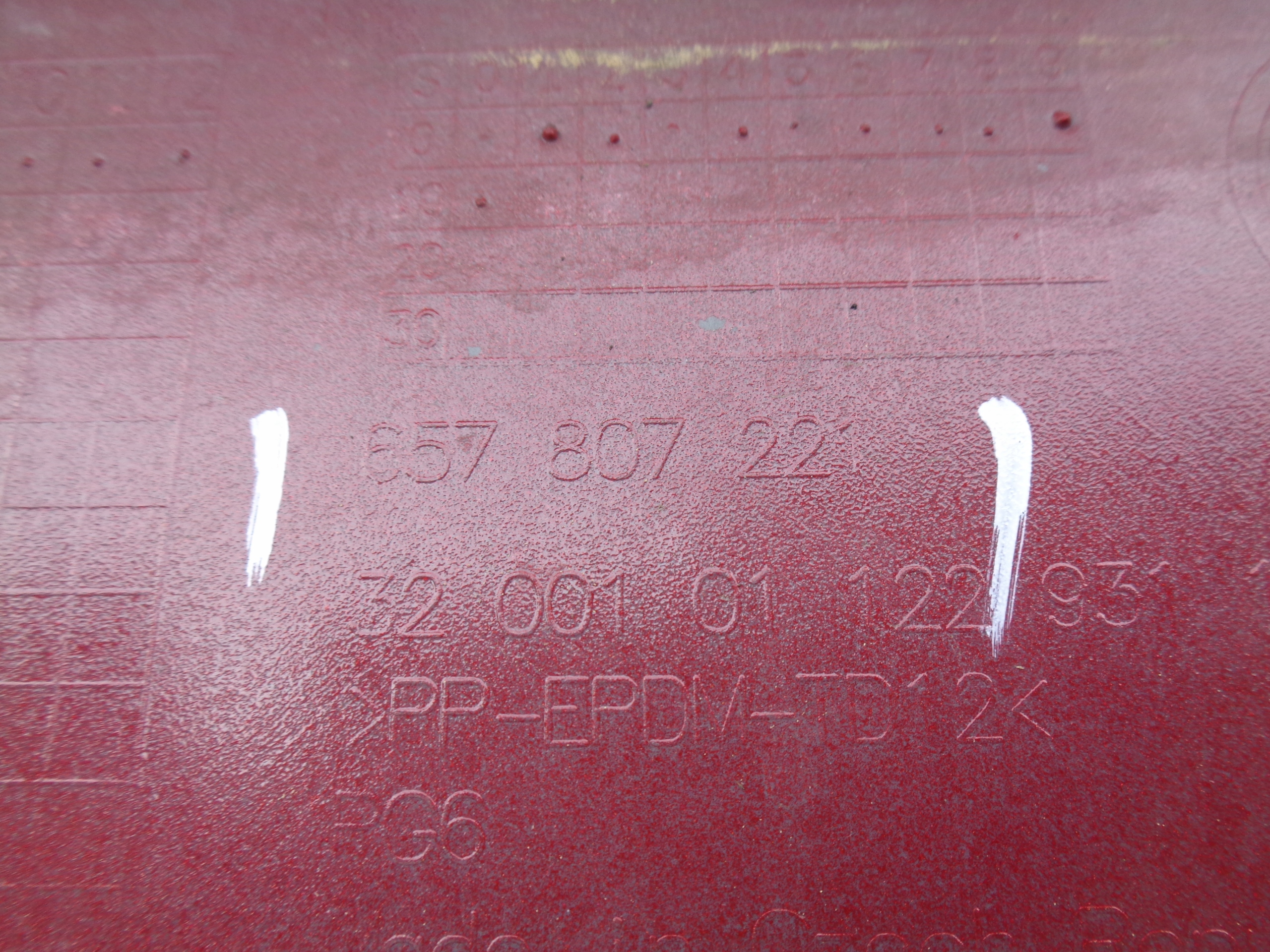 PARAURTI ANTERIORE SKODA SCALA 657 18- NR 40738