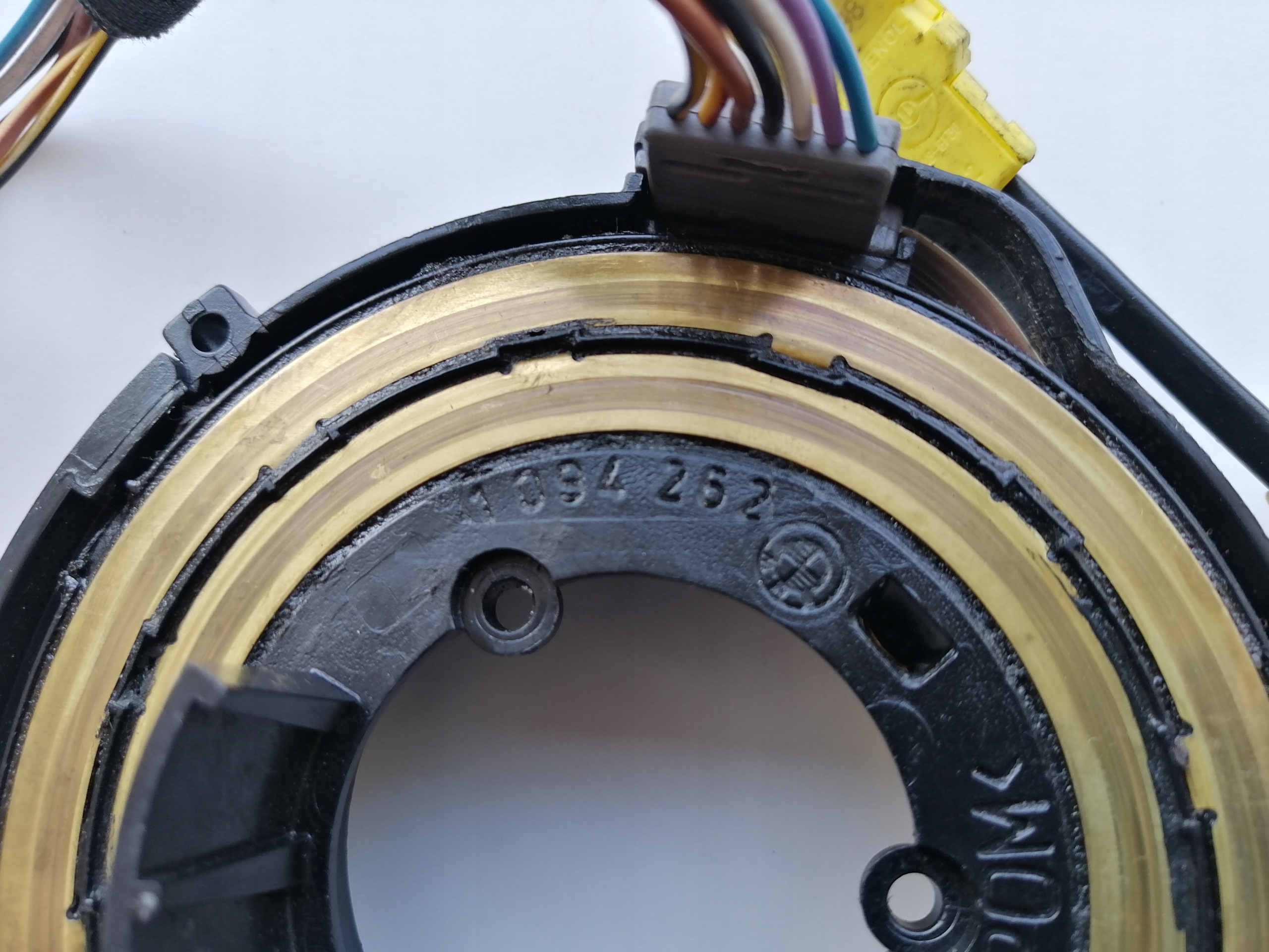 TAŚMA ZWIJAK POD KIEROWNICĘ AIRBAG BMW E39 E38 1094262 Producent części BMW OE