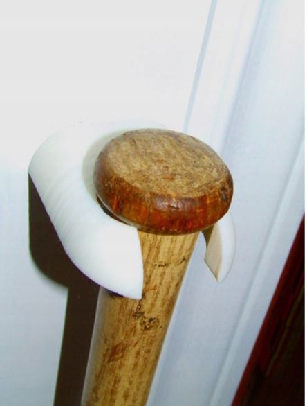 Uchwyt stojak na sciane trzymanie kij Baseball