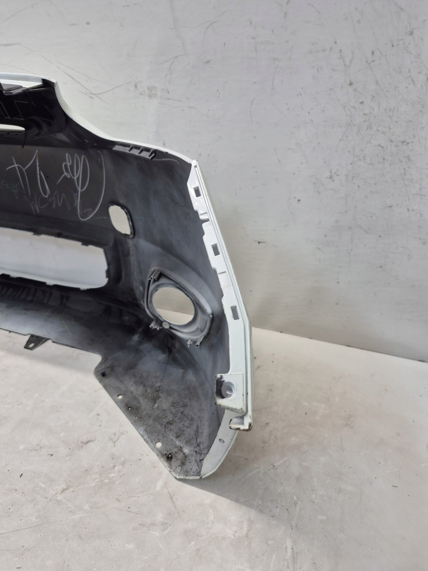 MITSUBISHI SPACE STAR II 2 12-16 bumper front front