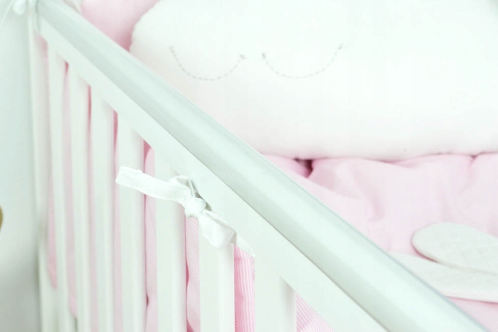 Gryzak do łóżeczka niemowlęcego 2 szt Marka inna