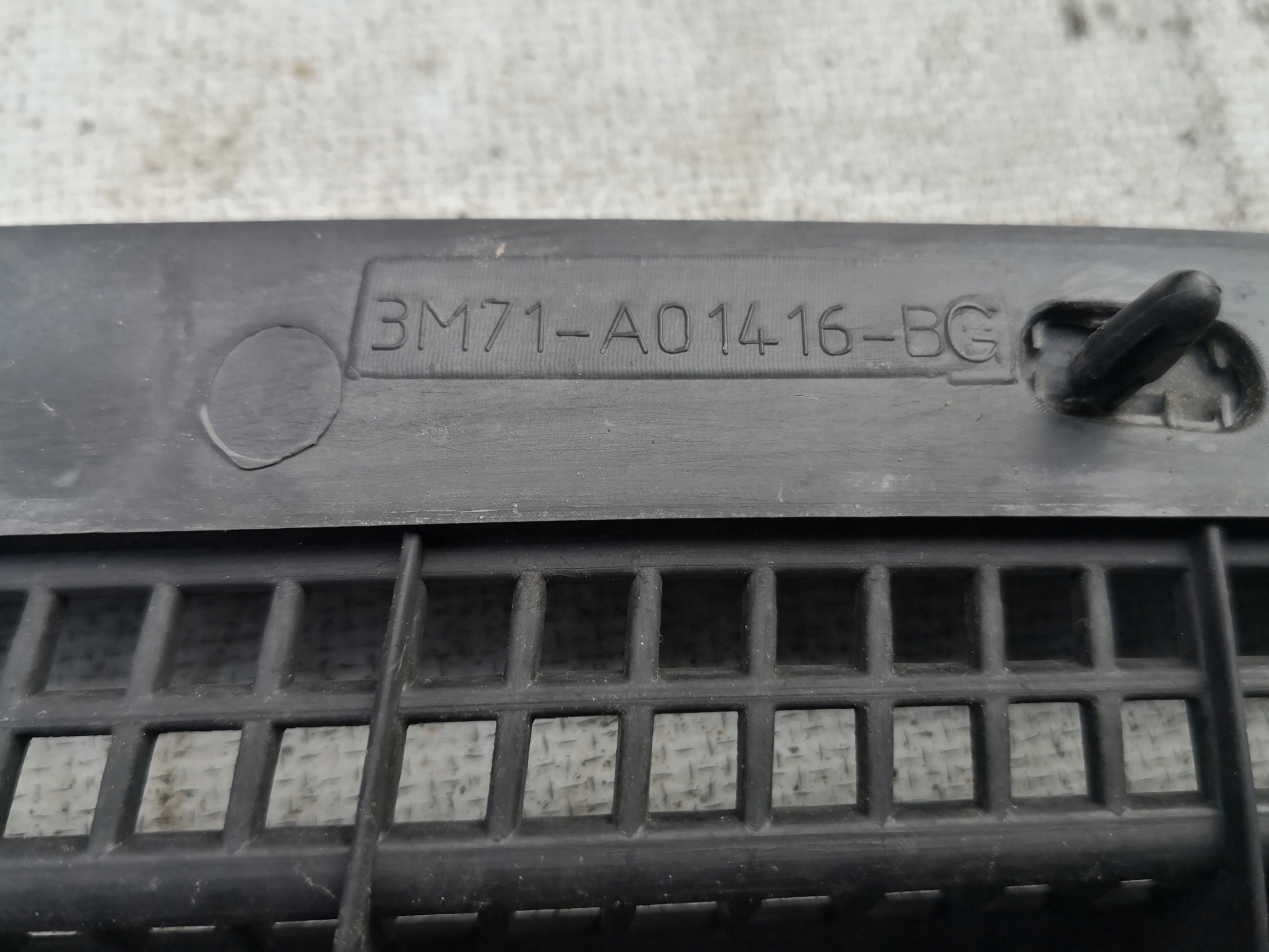 torpedo right MAZDA 2 DY 6M71-A01416-BA