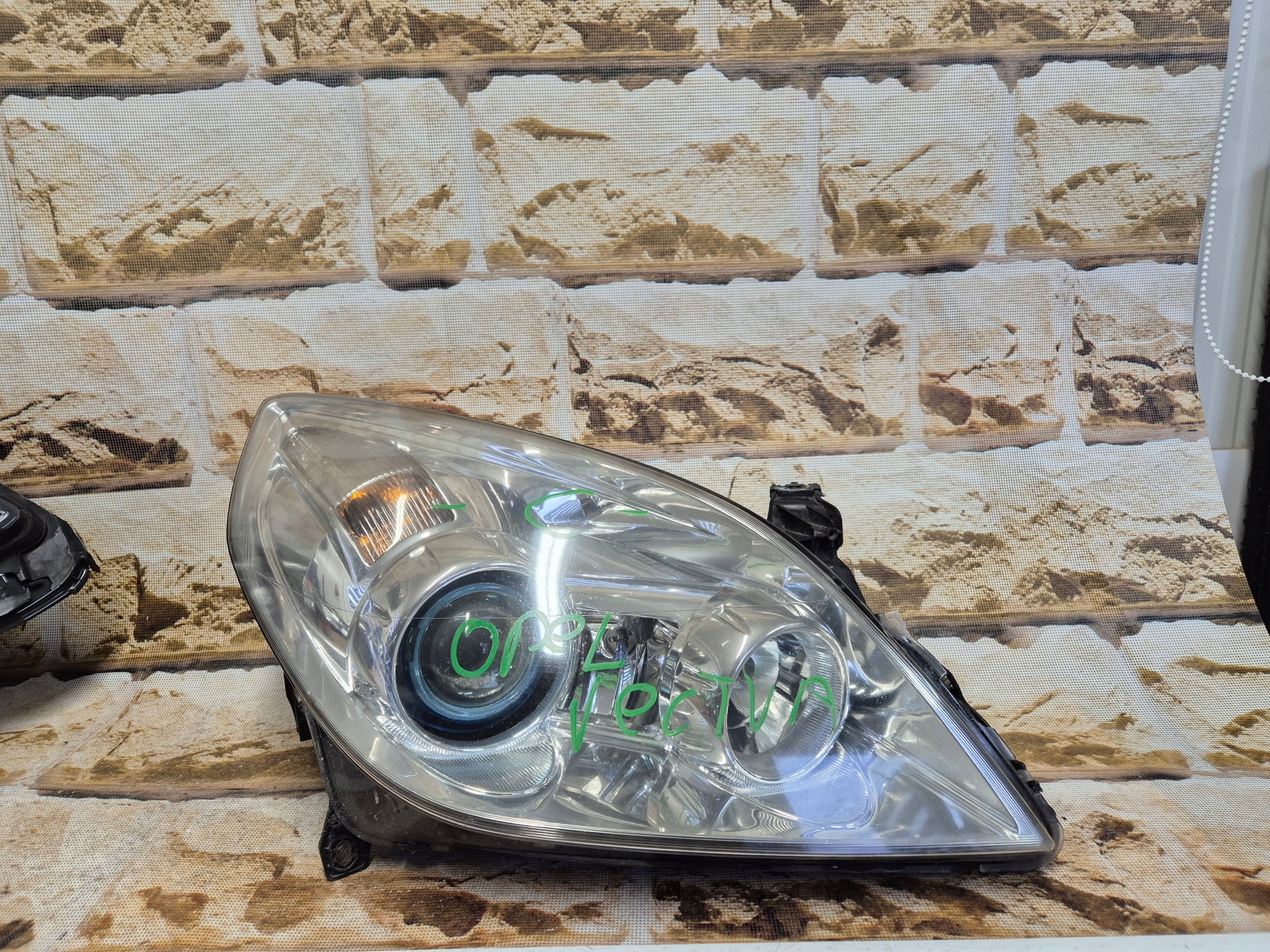 opel vectra c signum 07 lift xenon skrętny z doswietleniem prawa