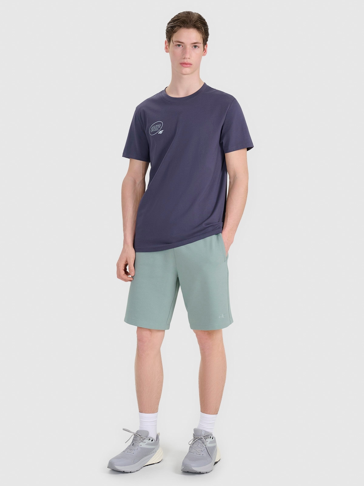 4F Kraťasy khaki Velikost XXL