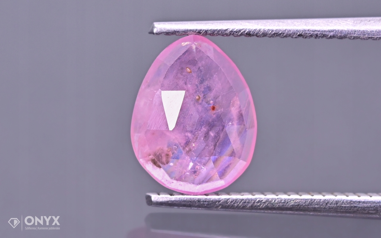 Turmalín fazetovaná slzná růžice 8,5x6,5 mm