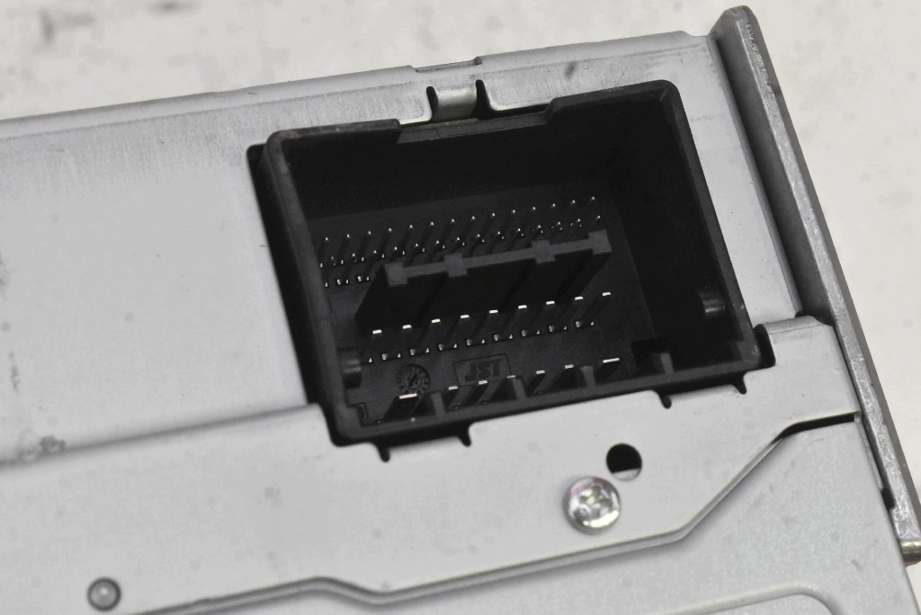 RADIO čitač diskova PANEL RADIA CD 22773672 95485438 CHEVROLET CRUZE i J300