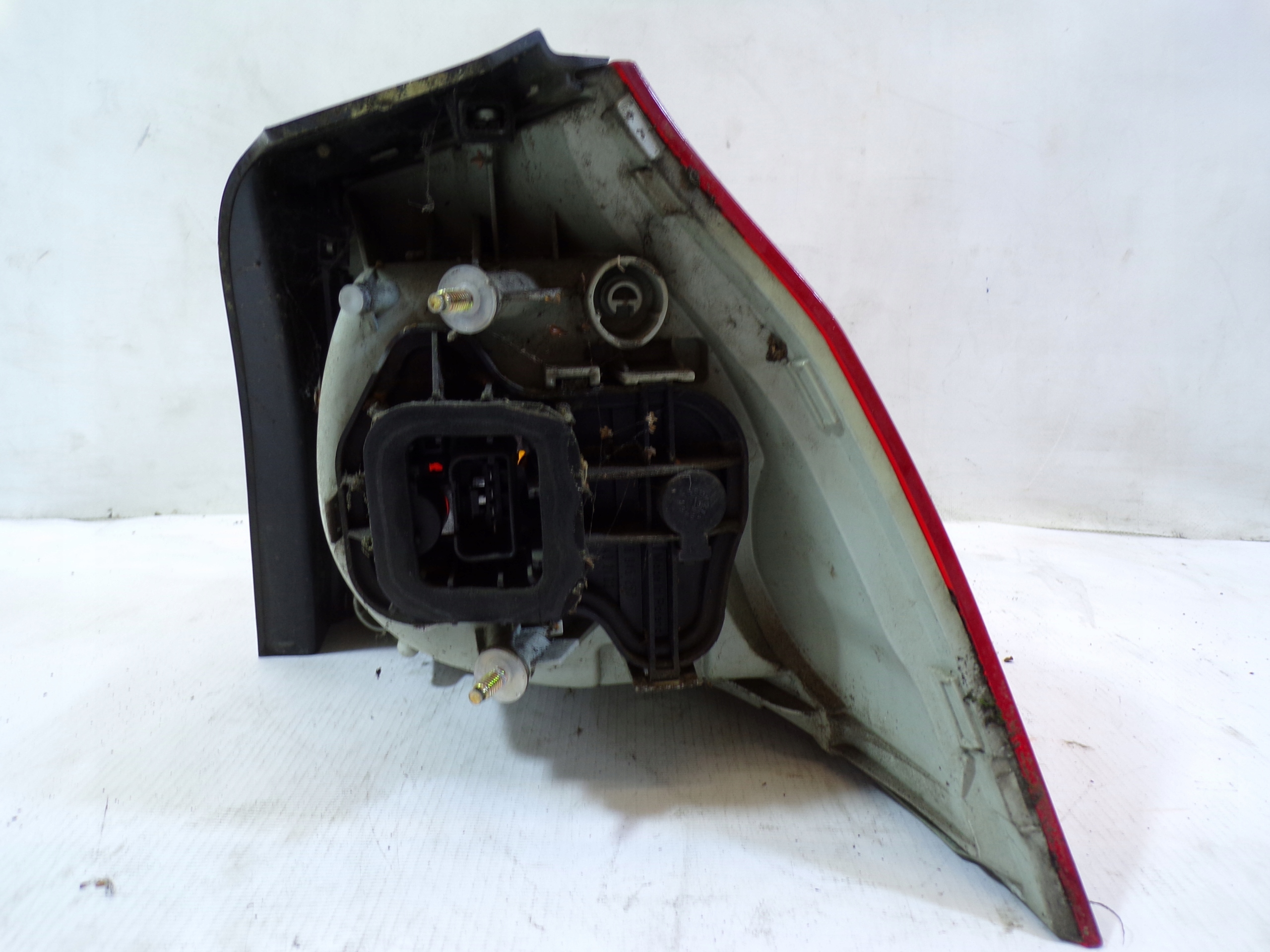 light rear rear part left VOLKSWAGEN GOLF 5 V HB 5D (2) (K)