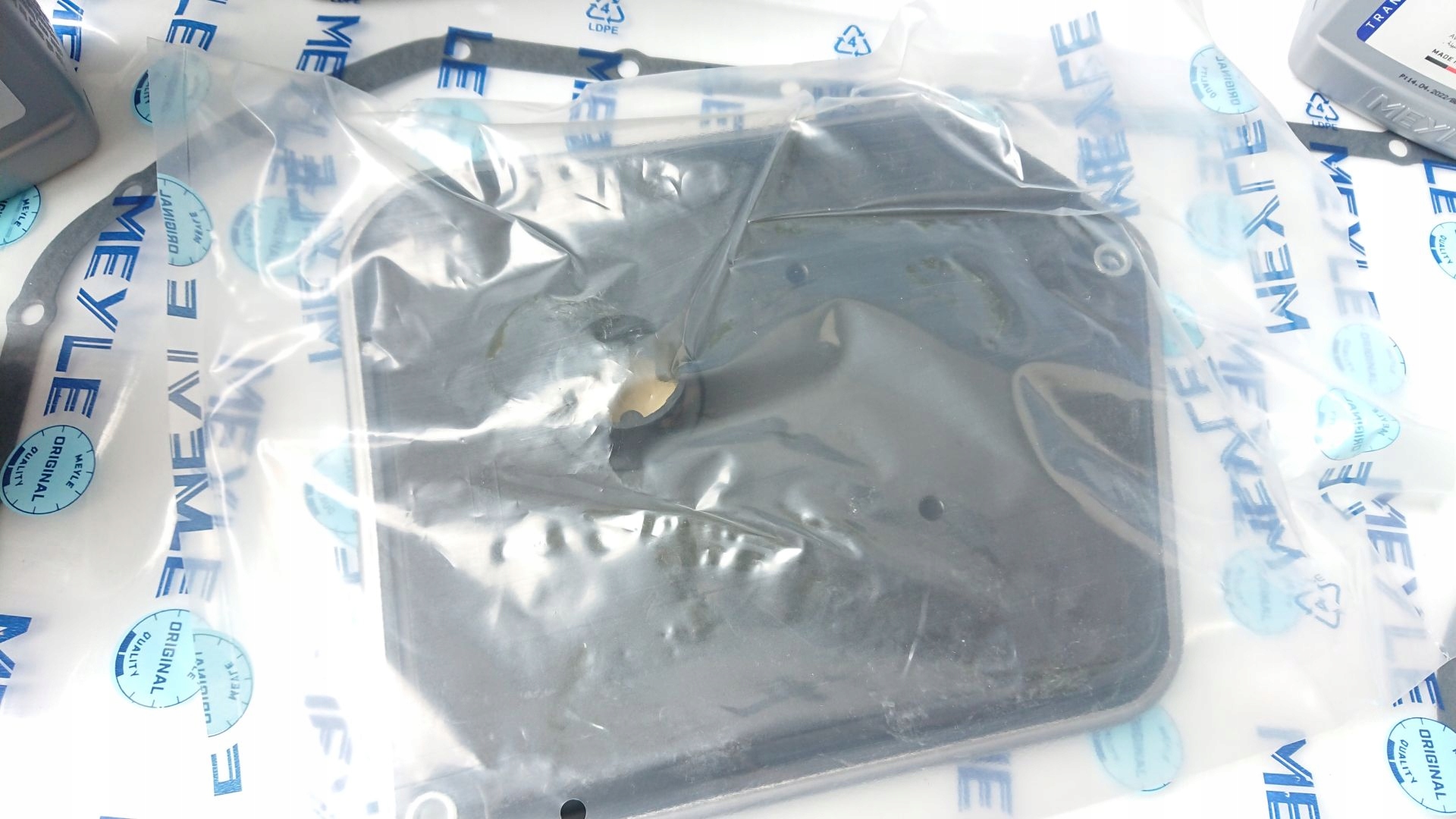 ZESTAW DO WYMIANY OLEJU MEYLE 100 135 0002 AUDI A6 S6 C5 5HP24 Typ silnika Diesel