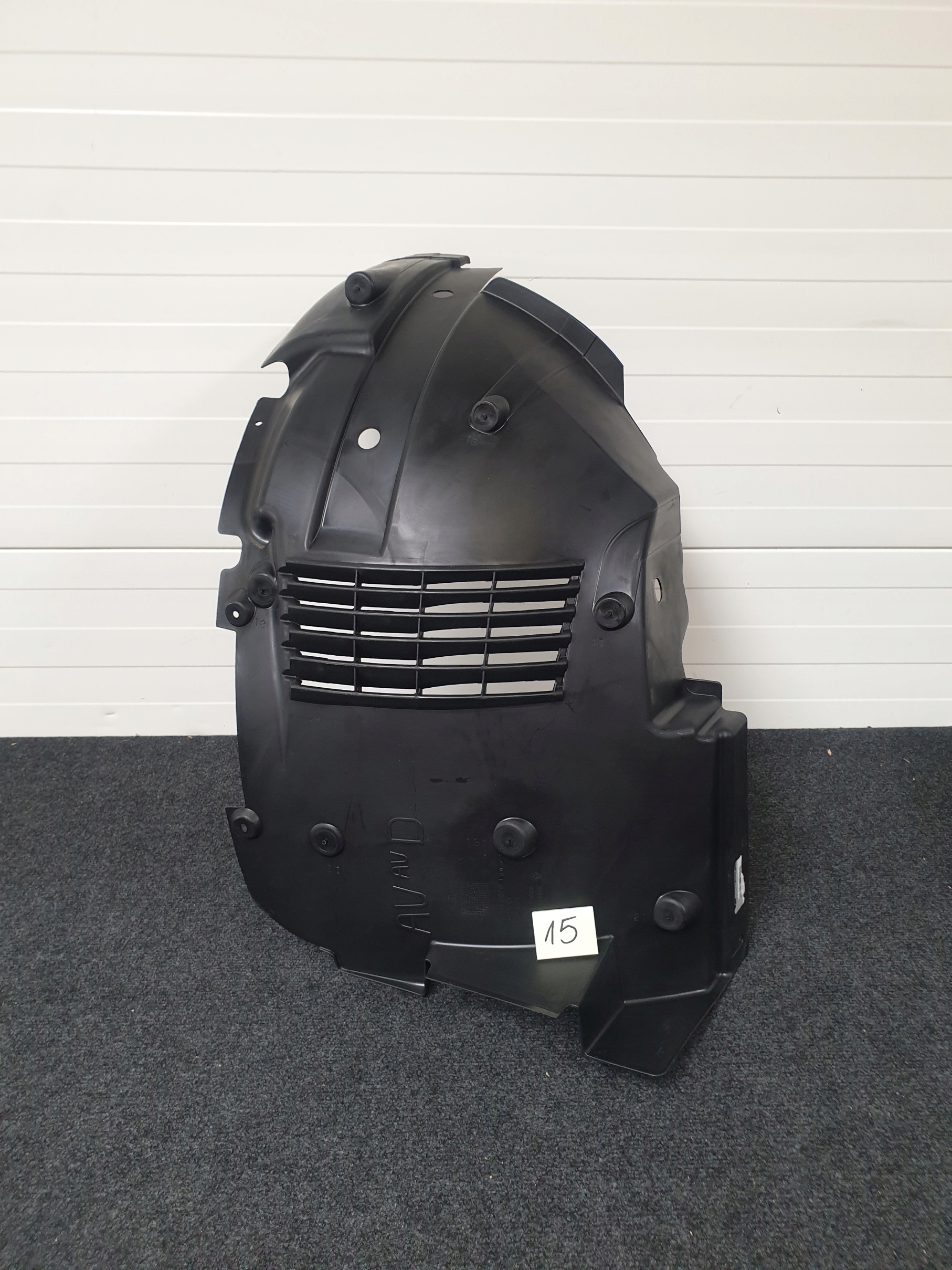 NADKOLE LEWE PRZÓD RENAULT TRAFIC 638459209R